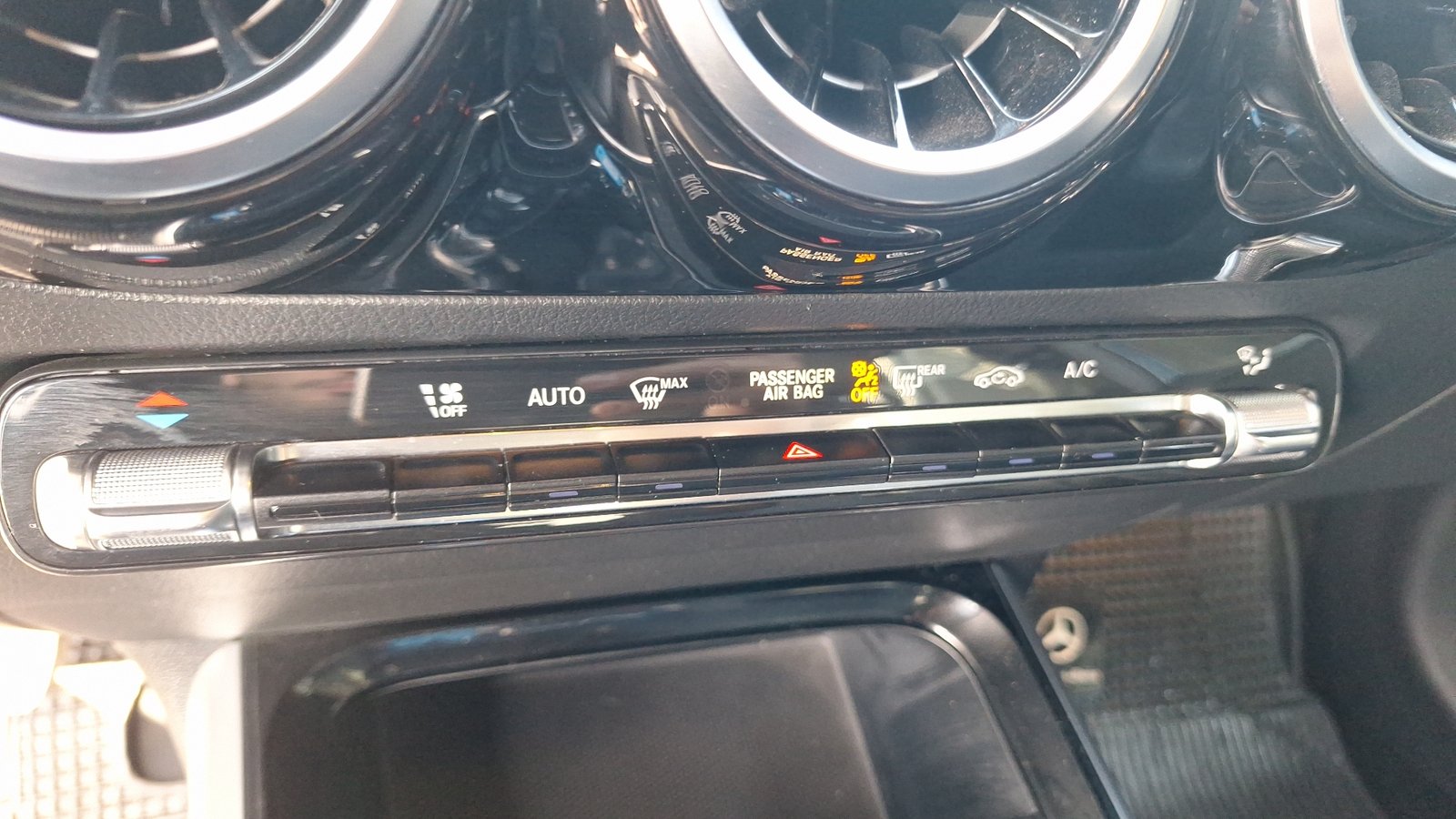 Mercedes Benz Clase GLA 2022 - Imagen 15 de 15