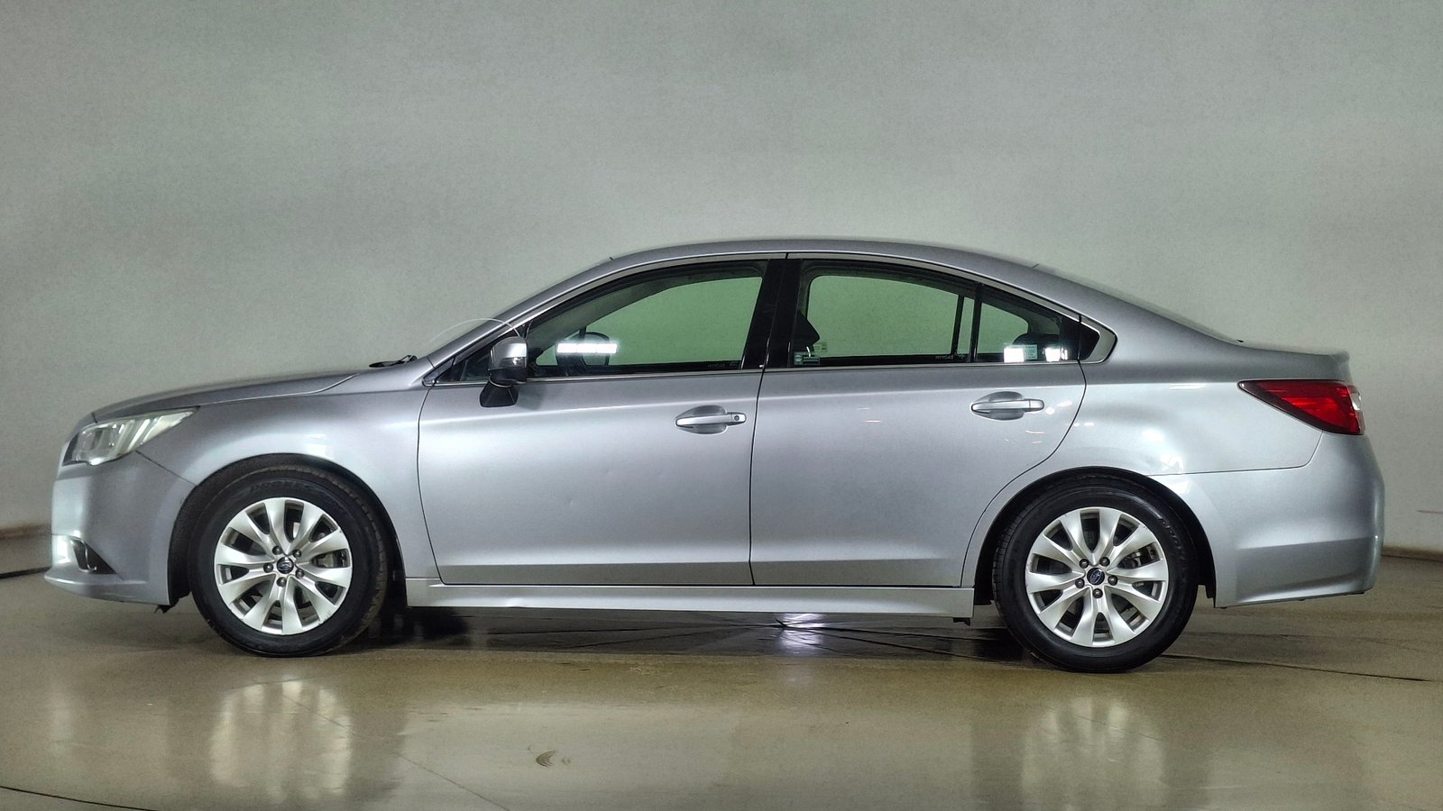 Subaru Legacy 2016 - Imagen 7 de 16