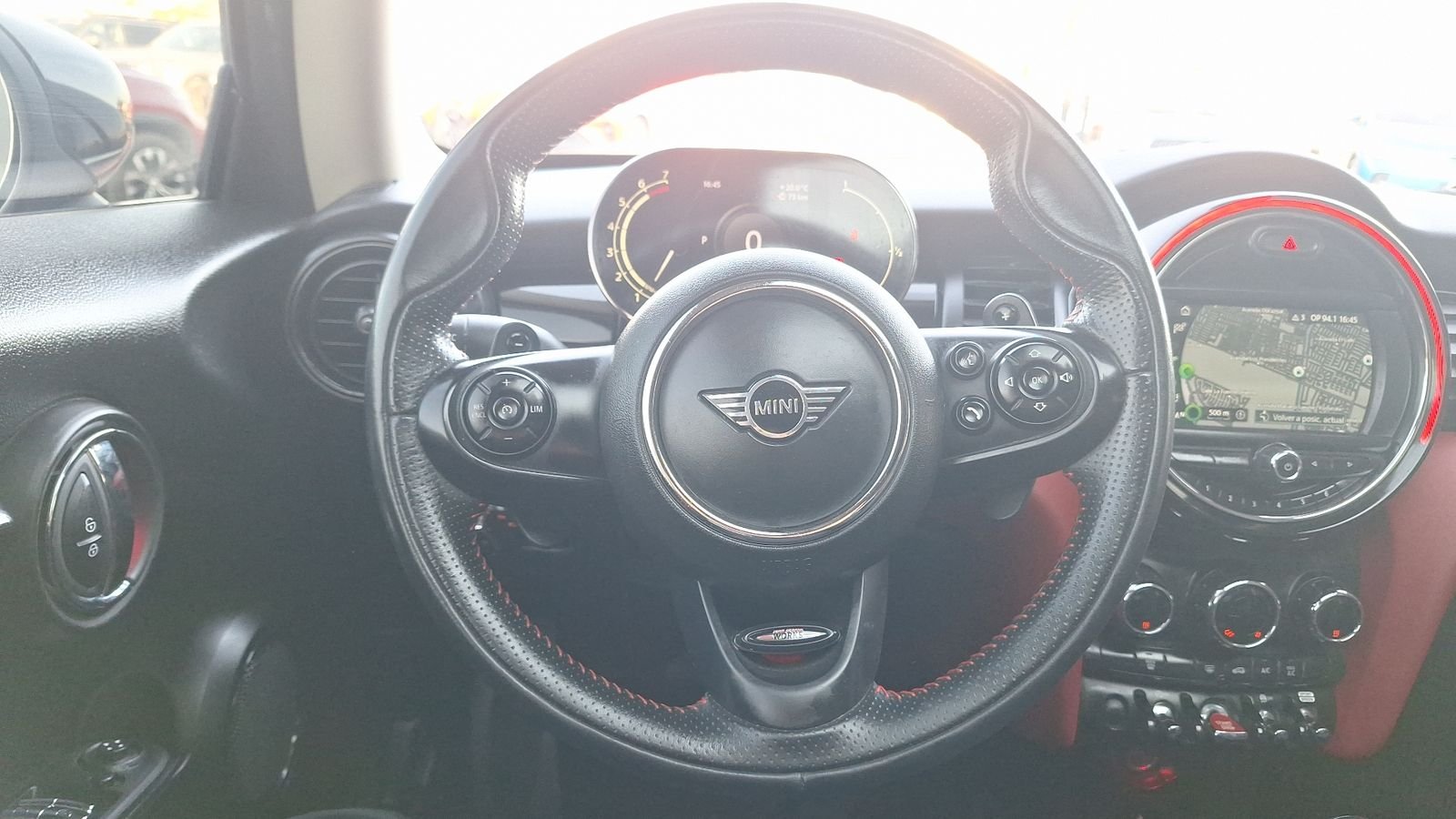 Mini Cooper 2021 - Imagen 8 de 16