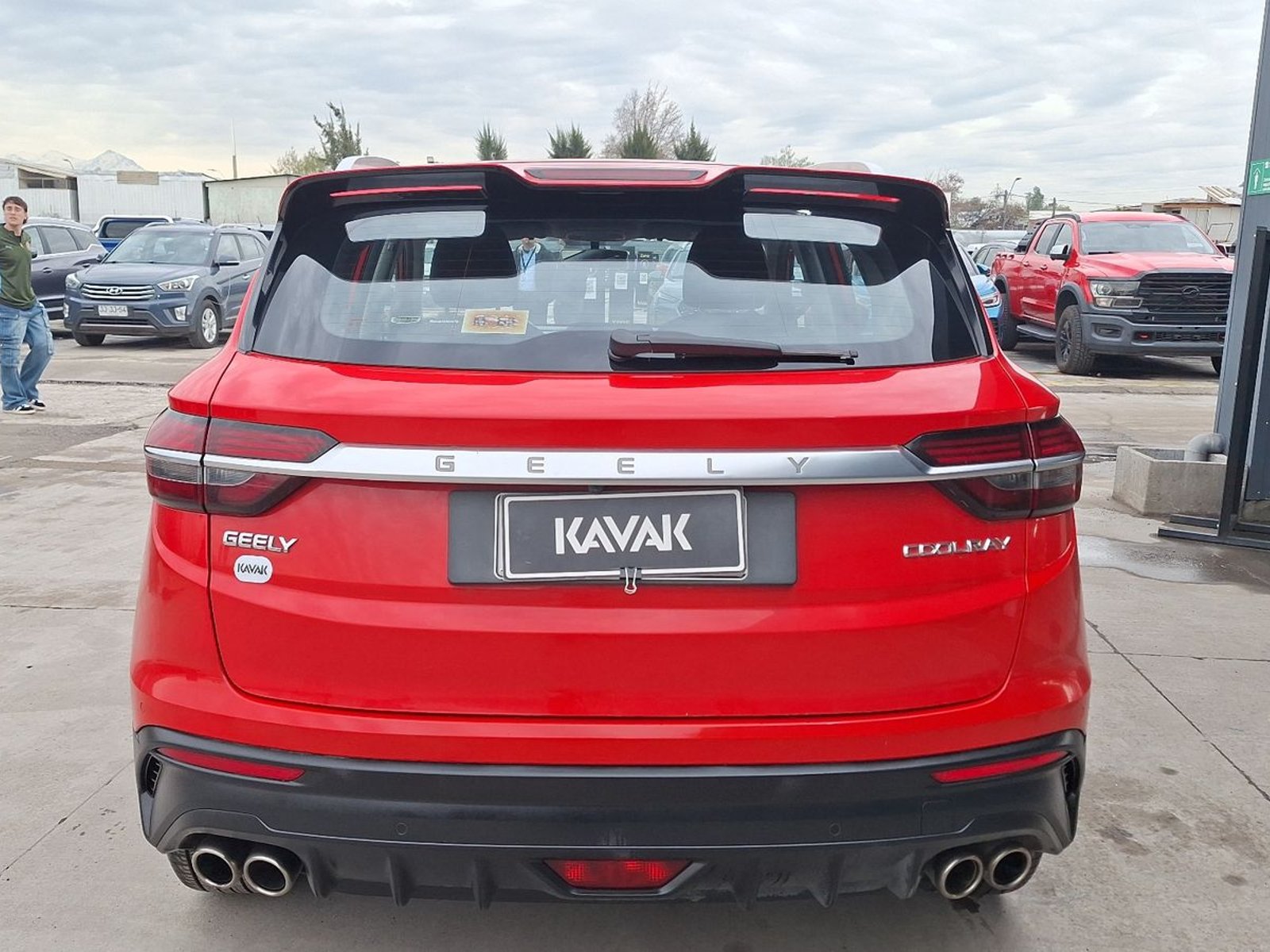 Geely Coolray 2023 - Foto 3 de 15