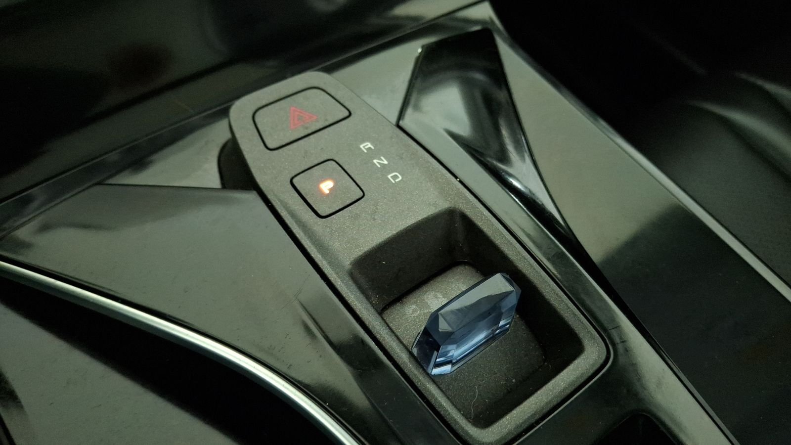 Dongfeng Mage 2025 - Imagen 11 de 17