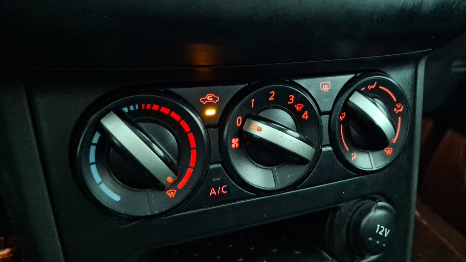 Nissan Qashqai 2015 - Imagen 14 de 15
