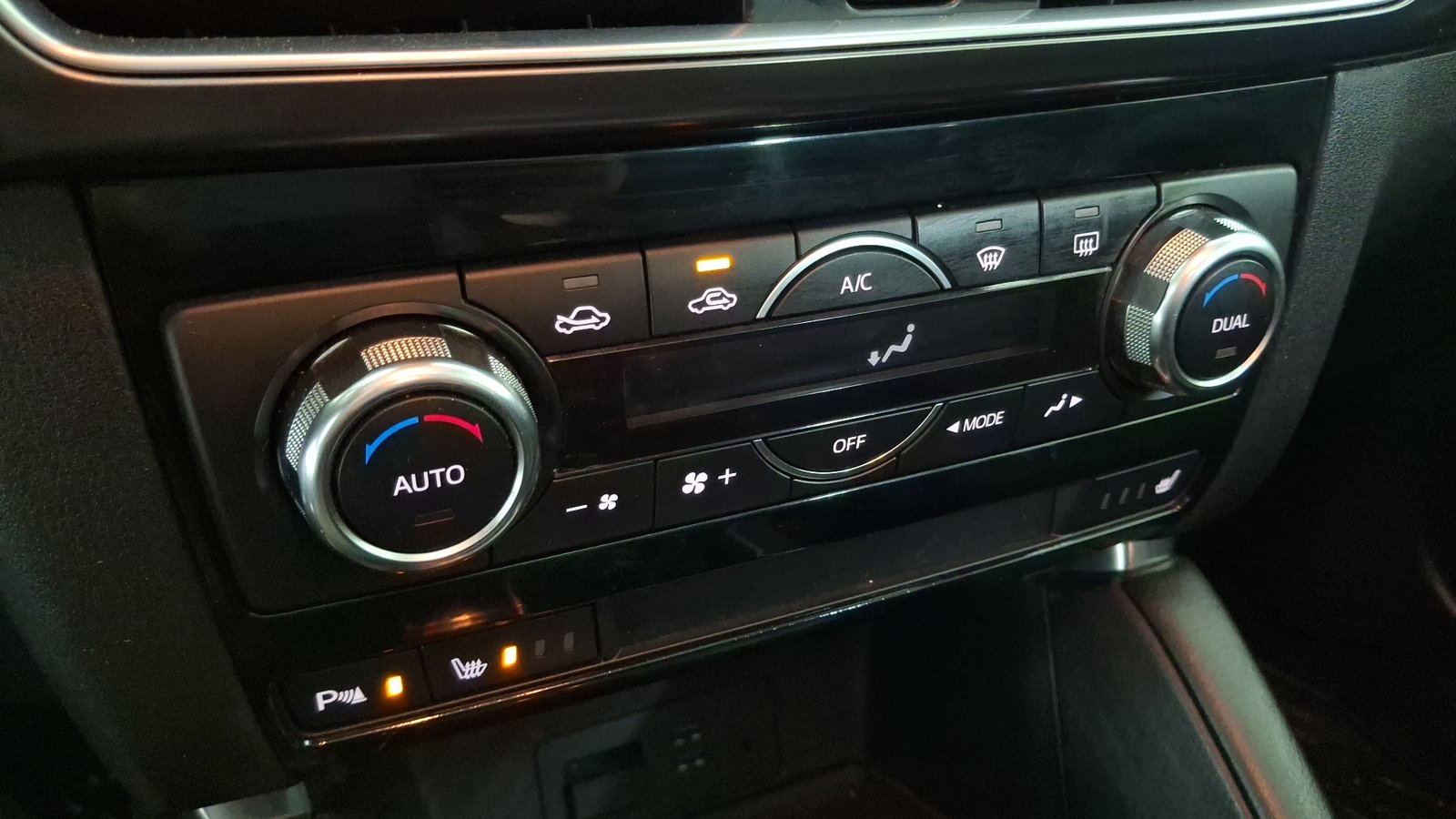 Mazda CX-5 2017 - Imagen 16 de 17