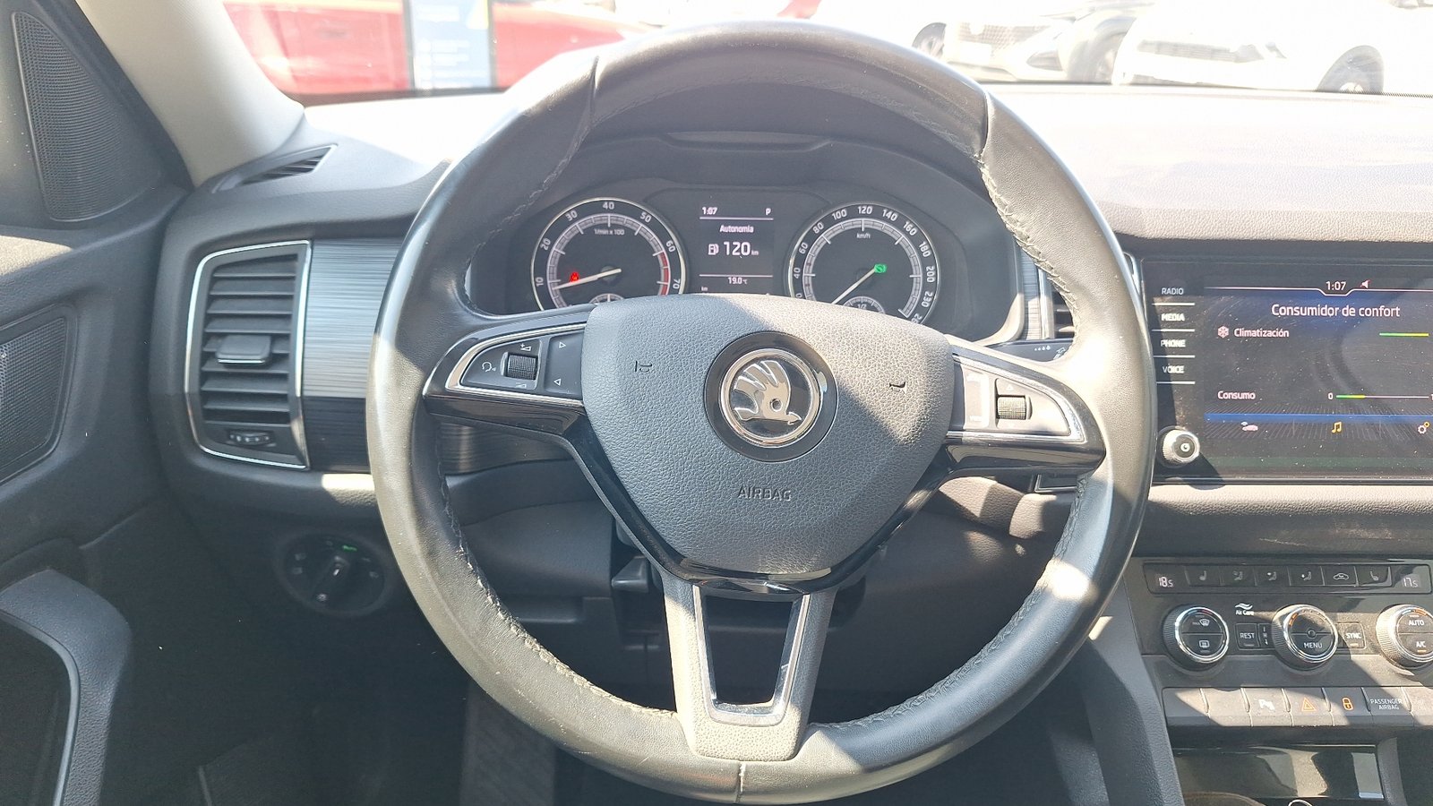 Skoda Kodiaq 2019 - Imagen 8 de 17