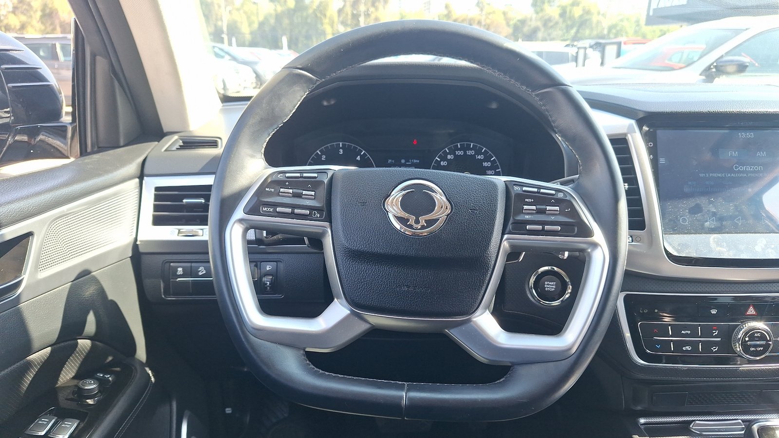 Ssangyong Rexton 2022 - Imagen 8 de 16