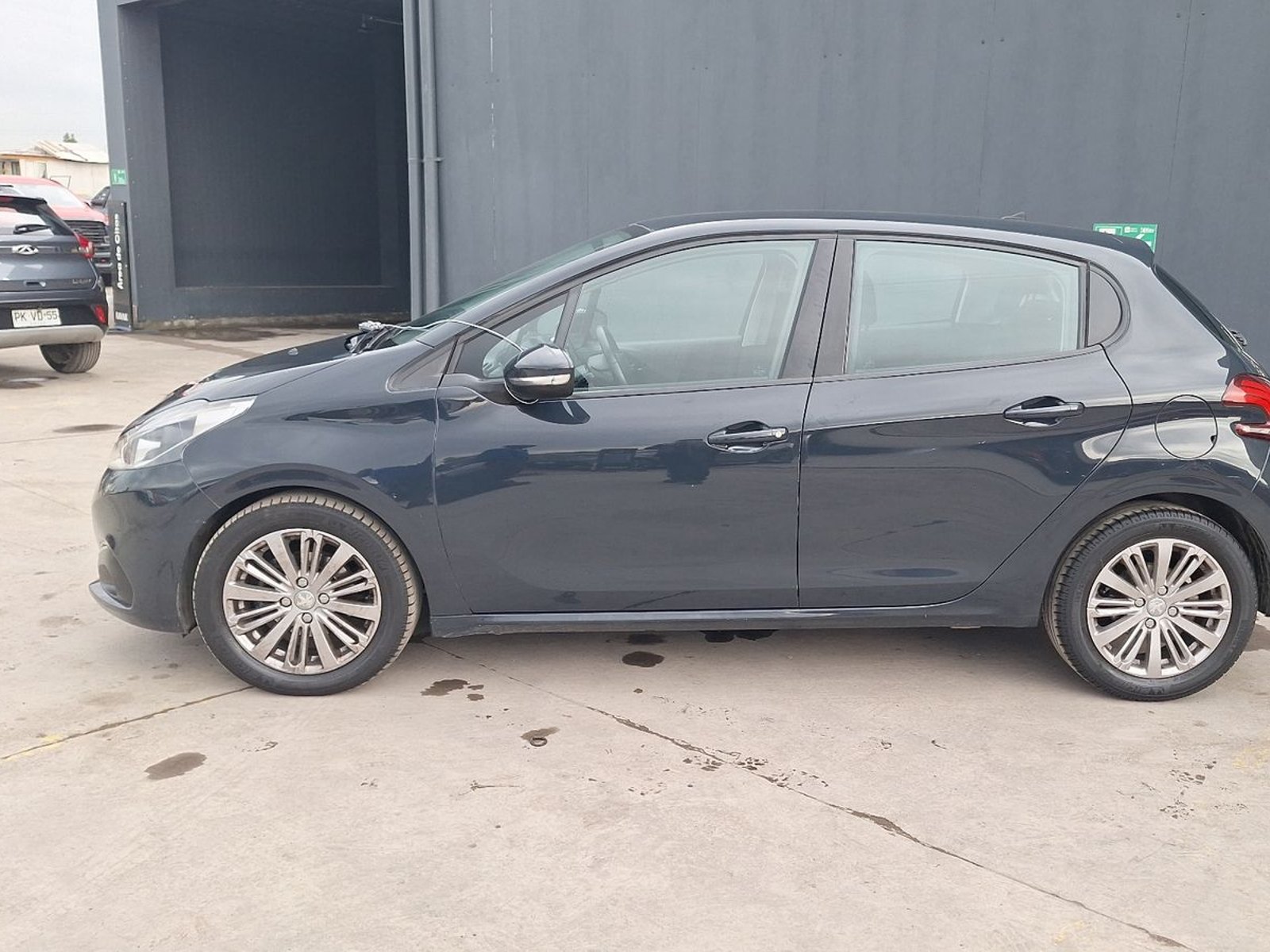 Peugeot 208 2019 - Foto 2 de 15