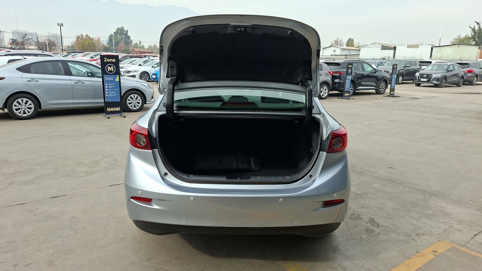 Mazda Mazda 3 2019 - Imagen 4 de 15