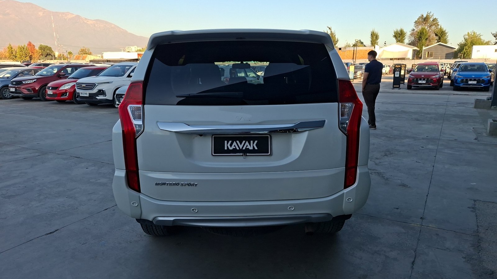 Mitsubishi Montero Sport 2019 - Imagen 3 de 16