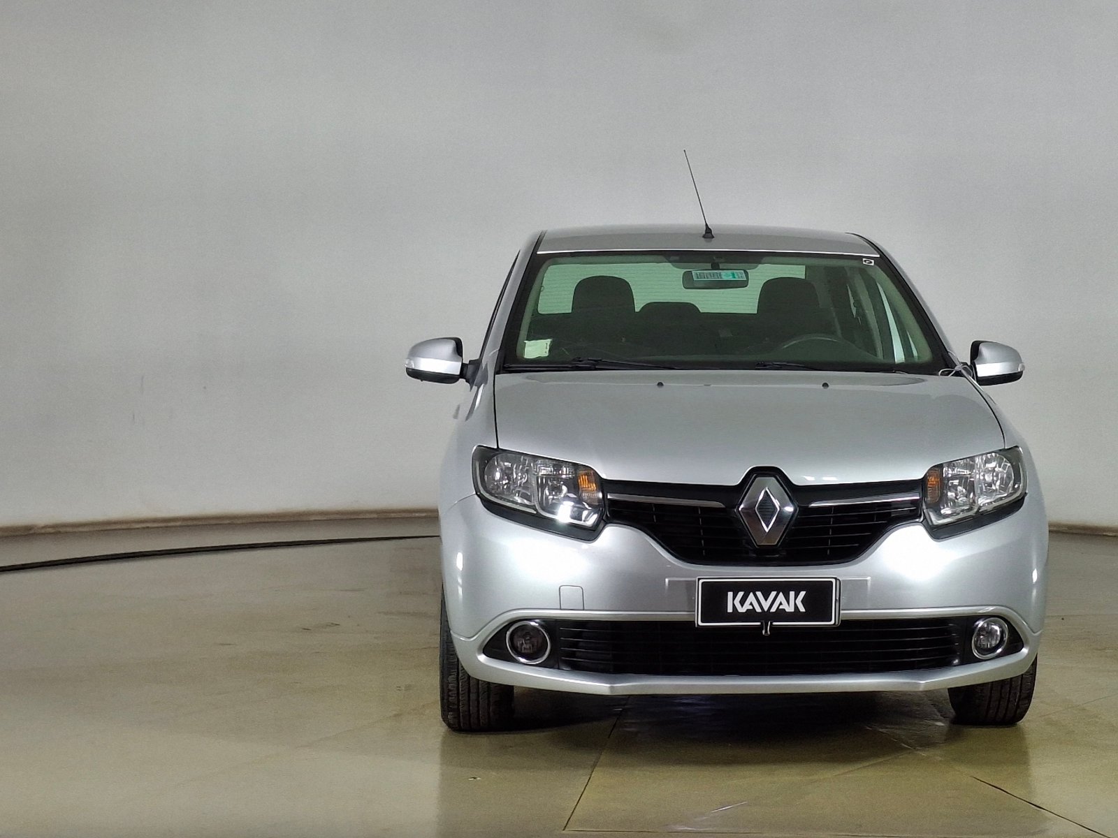 Renault Symbol 2017 - Foto 2 de 15