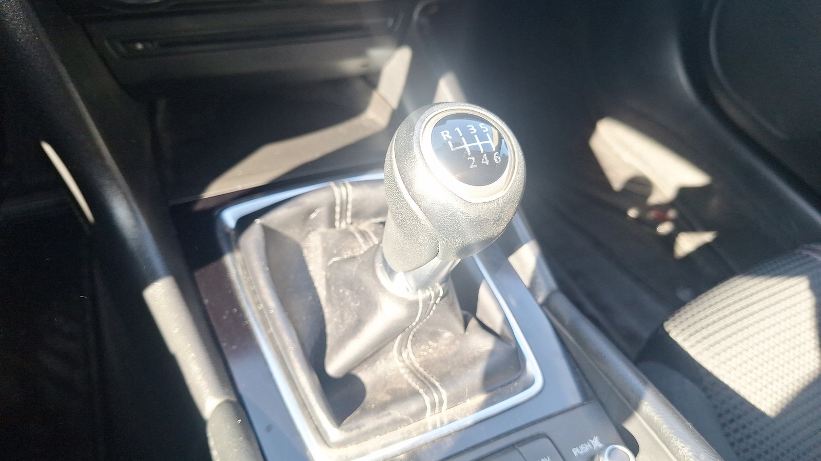 Mazda Mazda 3 2020 - Imagen 11 de 15