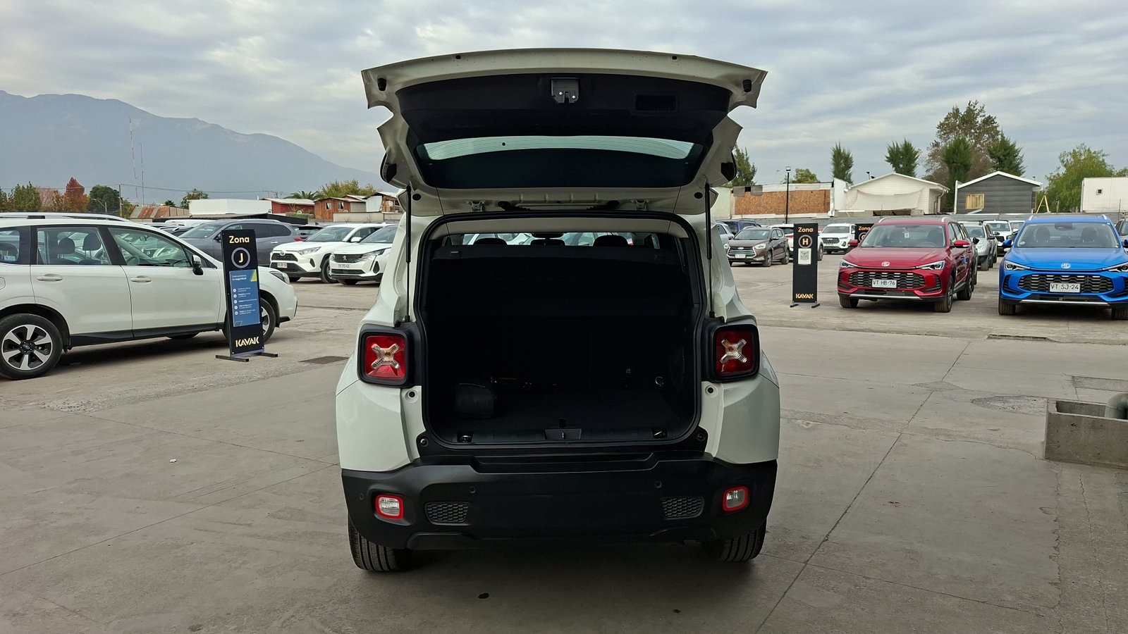 Jeep Renegade 2021 - Imagen 4 de 14