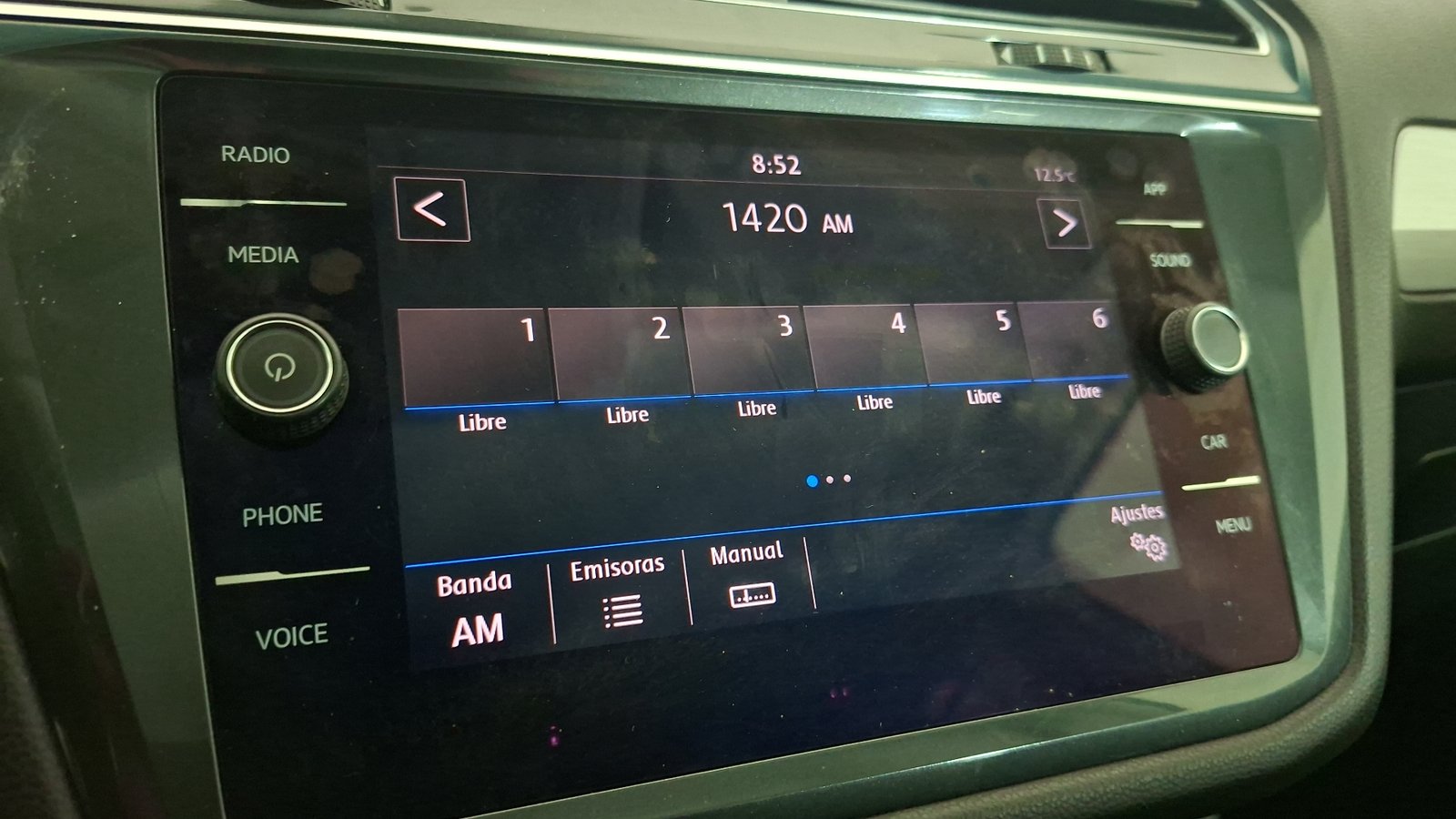 Volkswagen Tiguan 2020 - Imagen 10 de 16