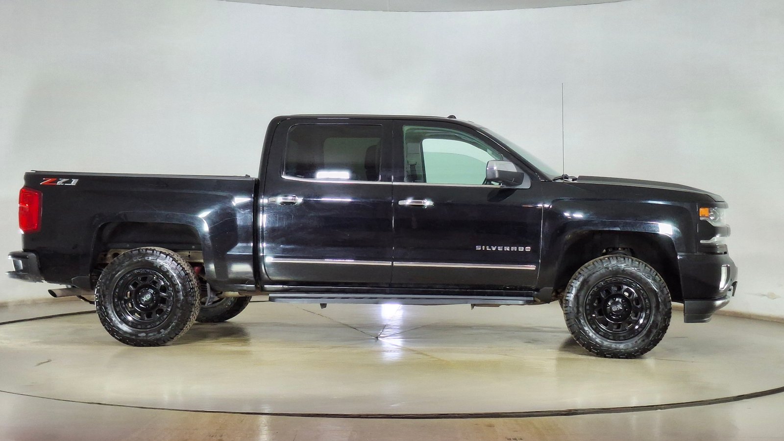 Chevrolet Silverado 2018 - Imagen 4 de 17