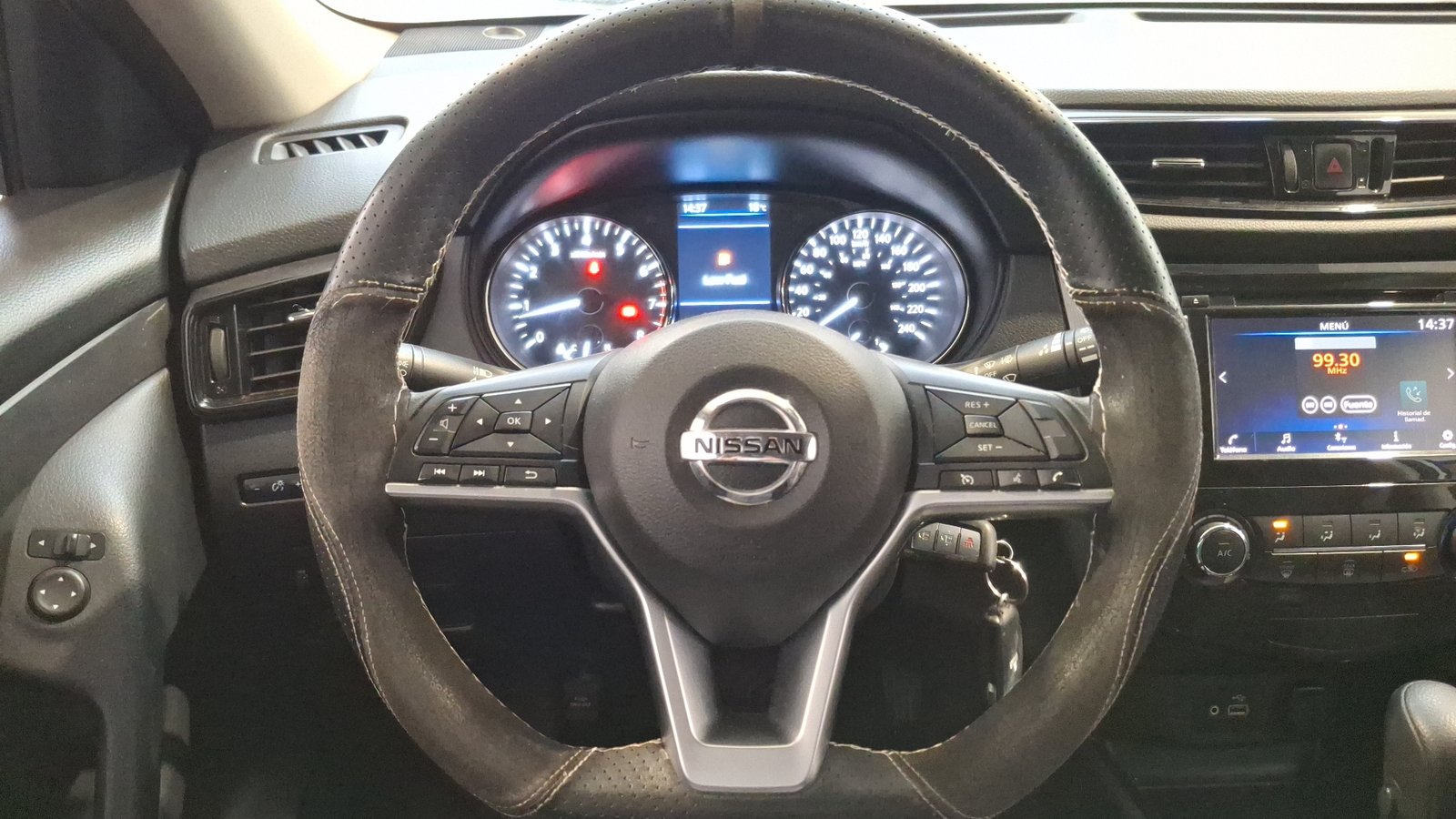 Nissan X-Trail 2023 - Imagen 9 de 17