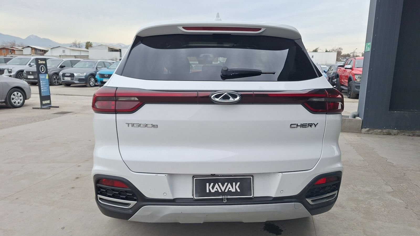 Chery Tiggo 8 2022 - Imagen 3 de 17