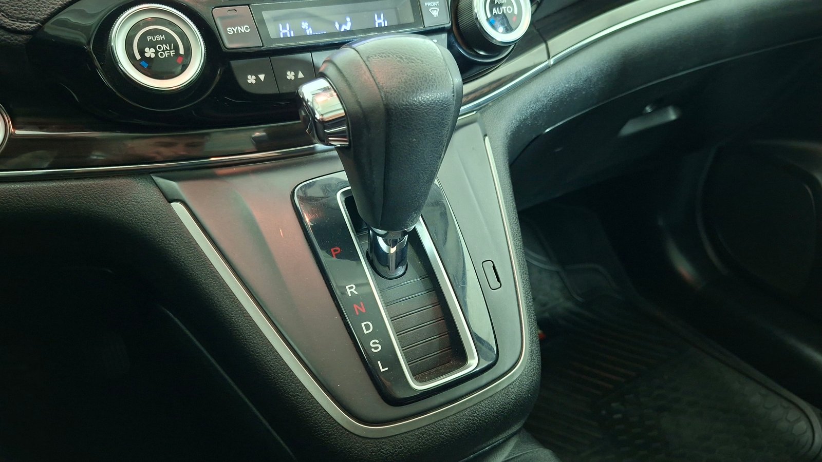 Honda CR-V 2015 - Imagen 12 de 18