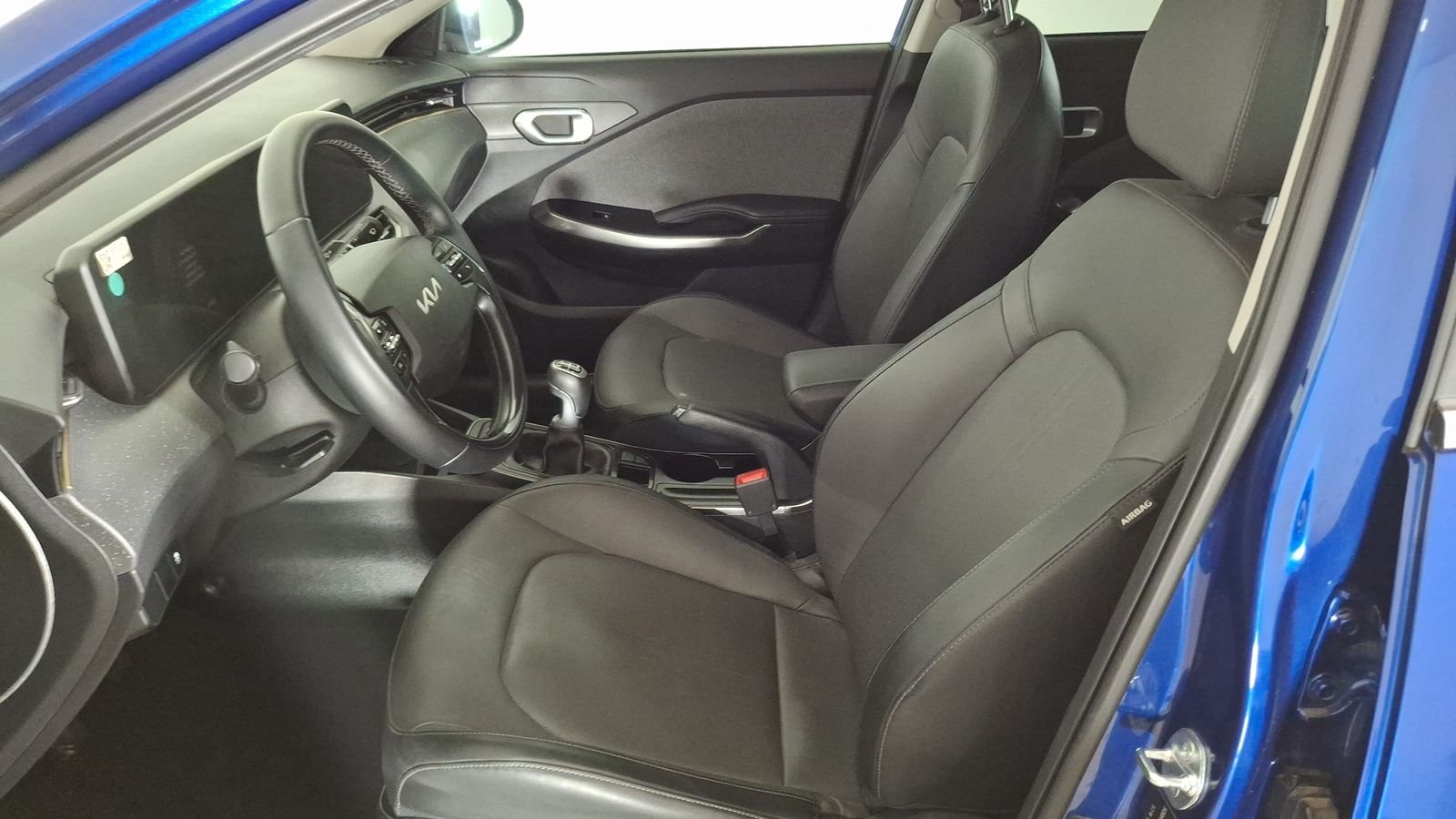 Kia K3 2024 - Imagen 13 de 16