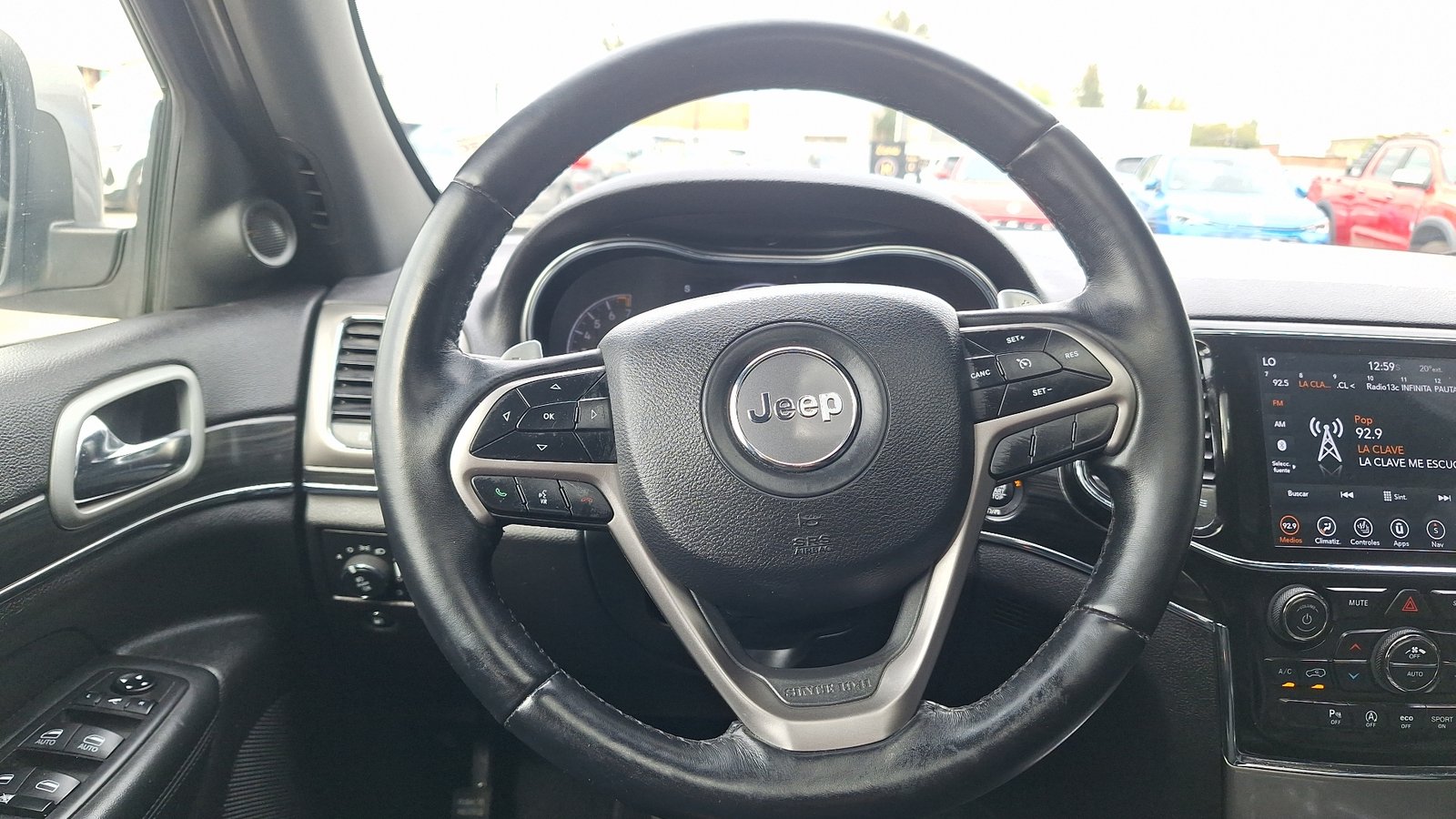 Jeep Grand Cherokee 2021 - Imagen 8 de 16