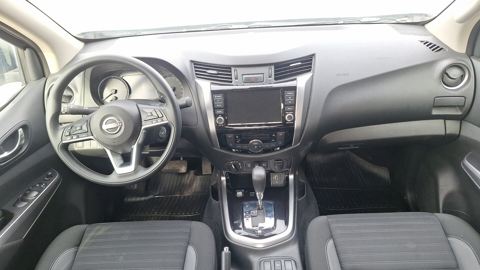 Nissan Navara 2025 - Imagen 6 de 15