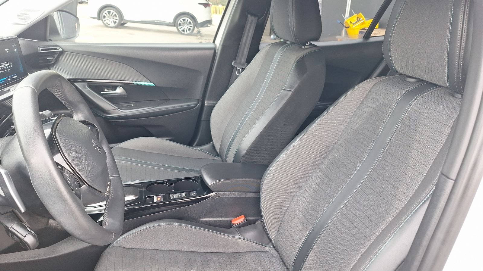Peugeot 2008 2022 - Imagen 14 de 15