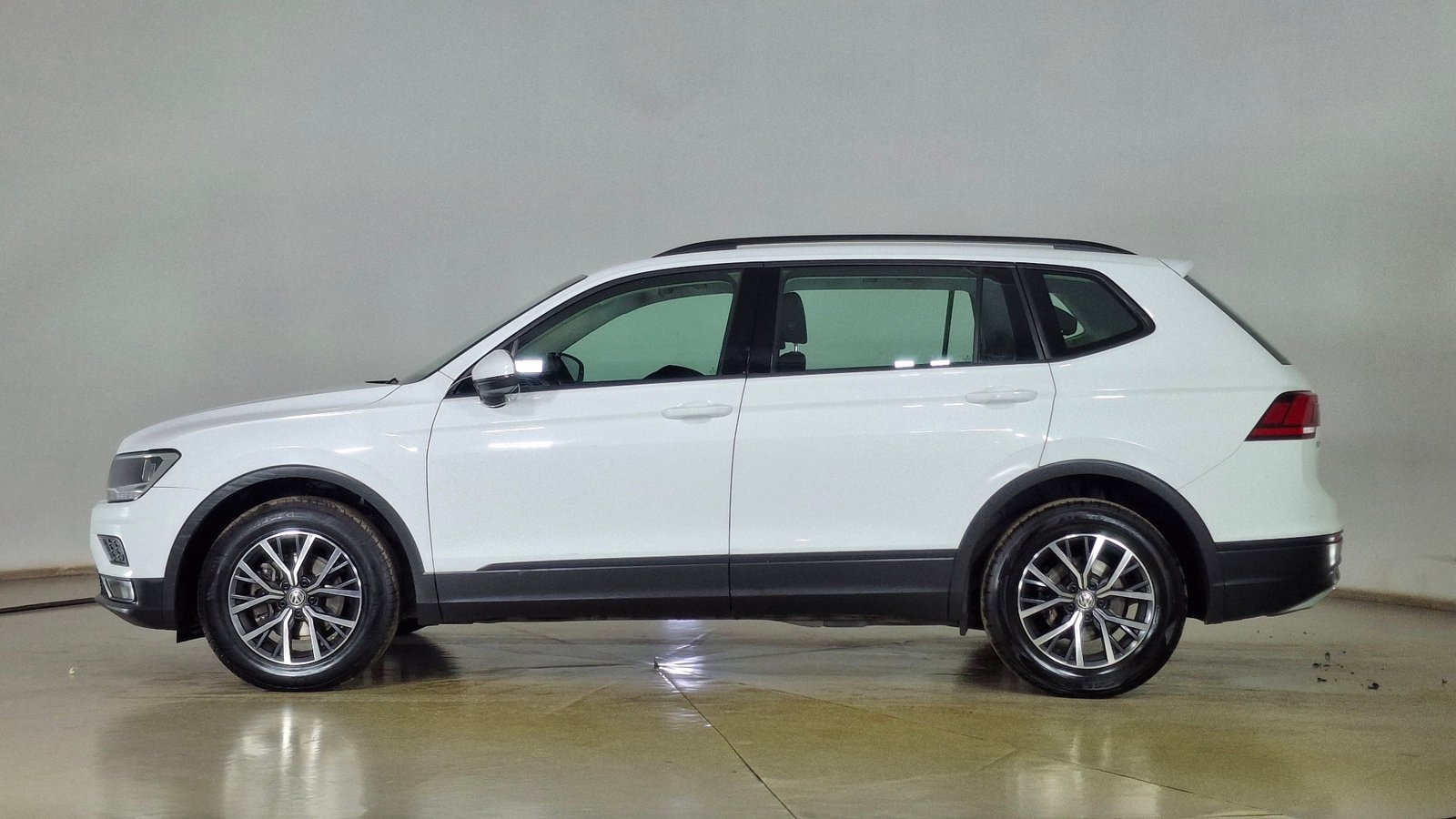 Volkswagen Tiguan 2020 - Imagen 7 de 16