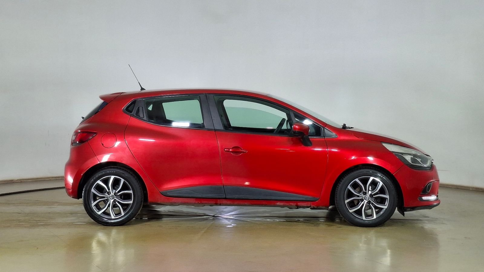 Renault Clio 2017 - Imagen 4 de 15