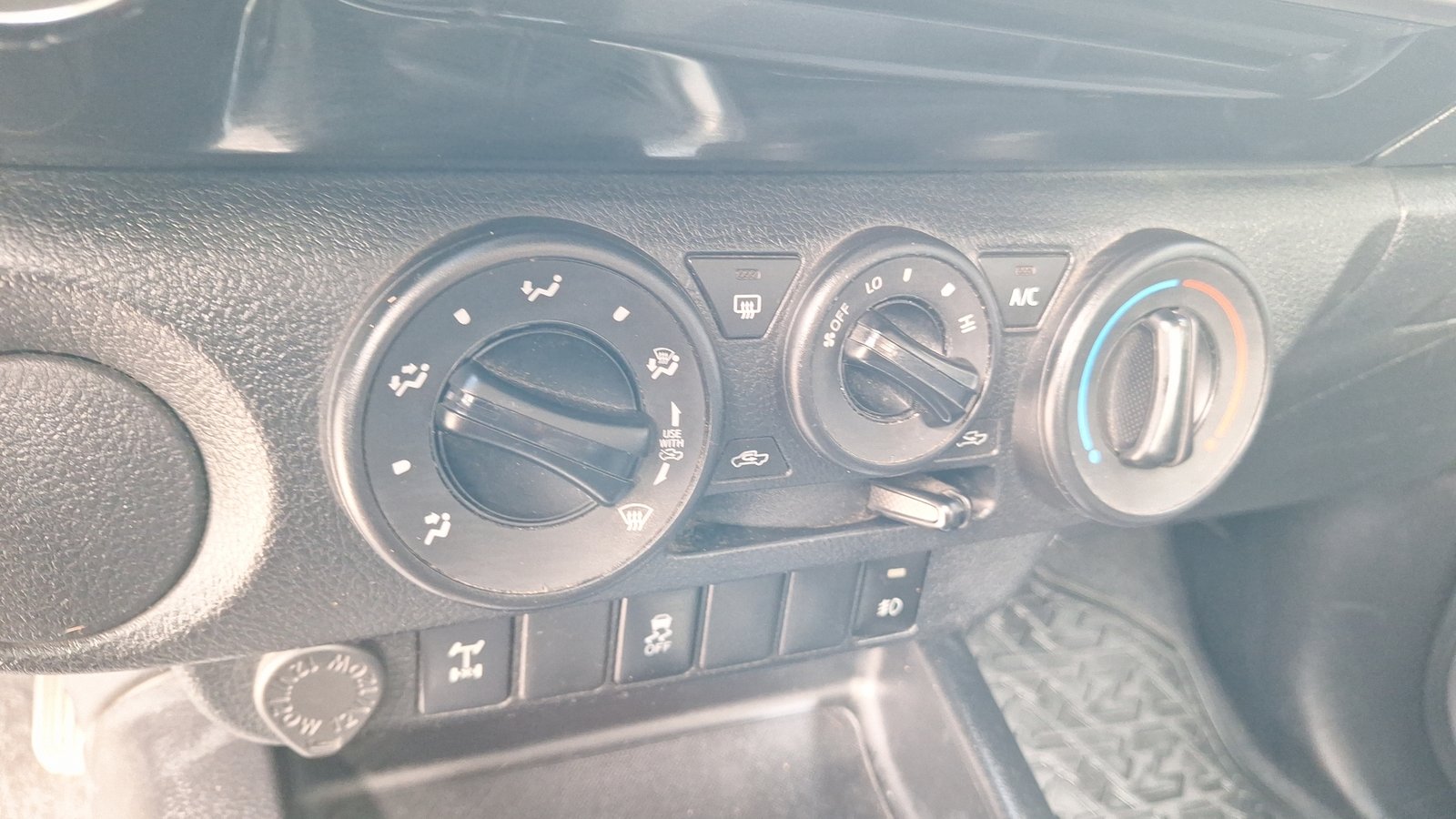 Toyota Hilux 2019 - Imagen 14 de 14