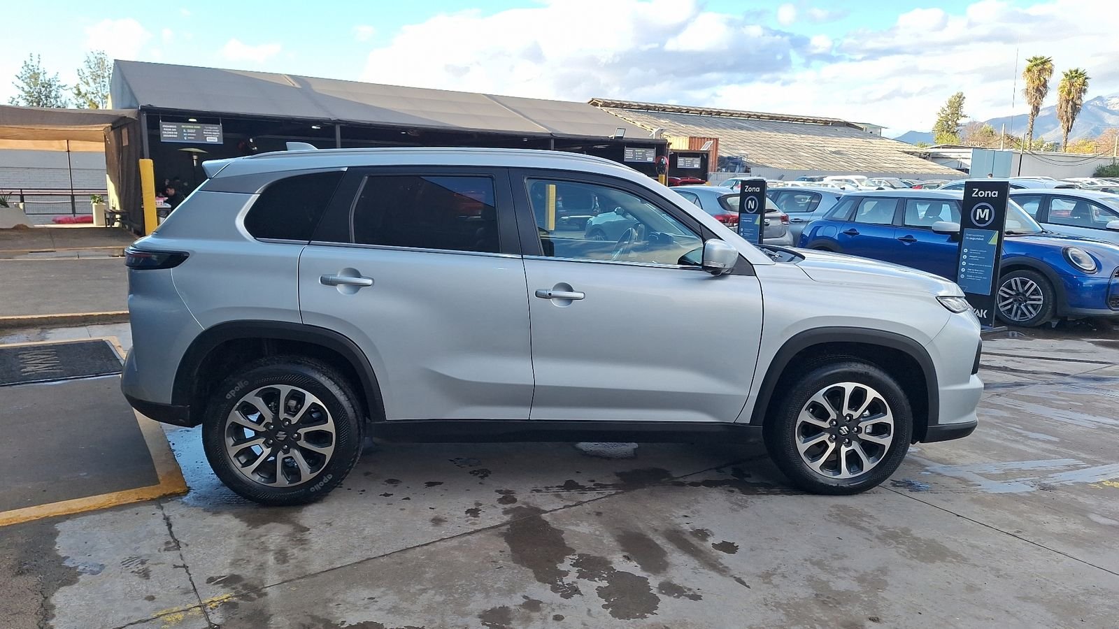 Suzuki Grand Vitara 2025 - Imagen 5 de 16