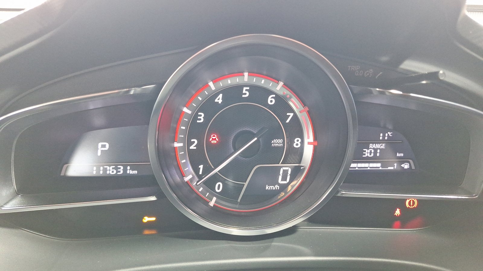 Mazda Mazda 3 2016 - Imagen 9 de 16
