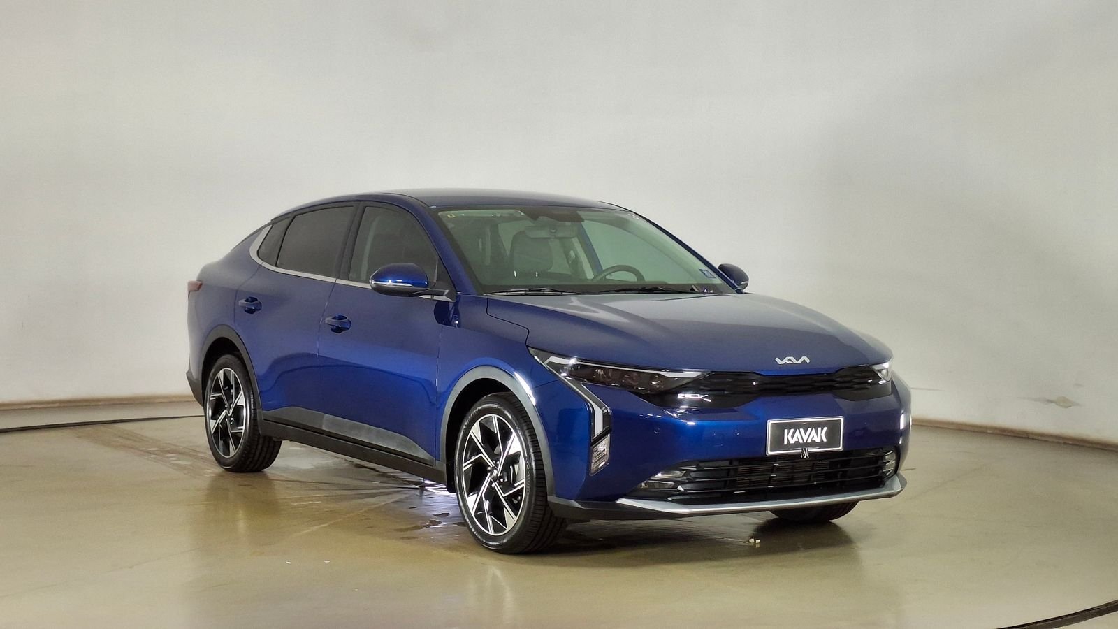 Kia K3 2024 - Imagen 3 de 16