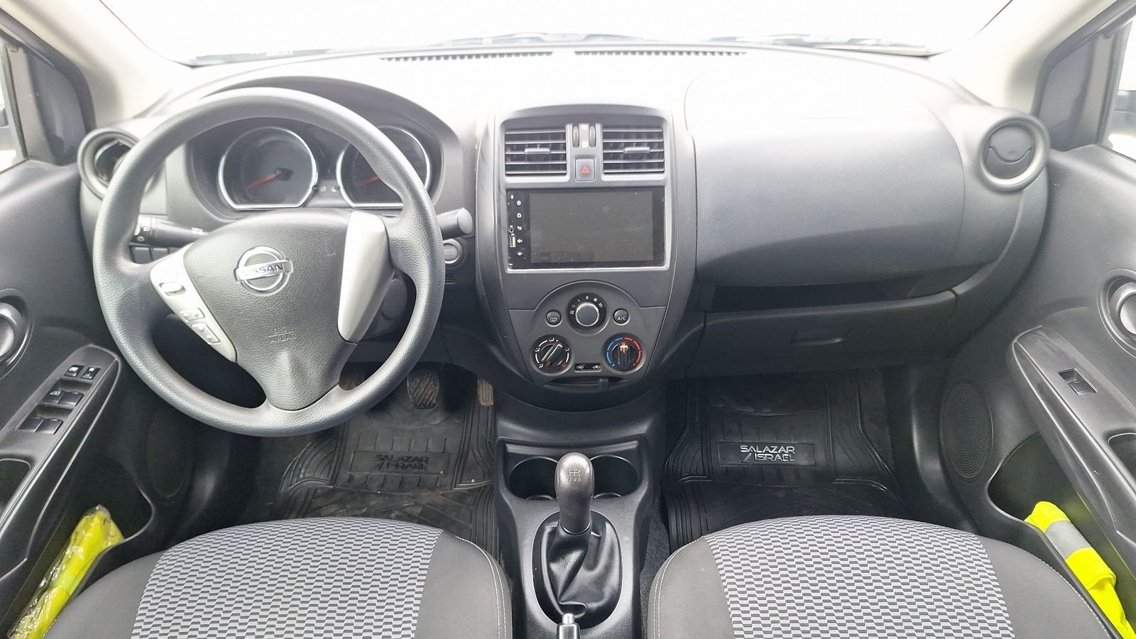 Nissan Versa 2019 - Imagen 6 de 14