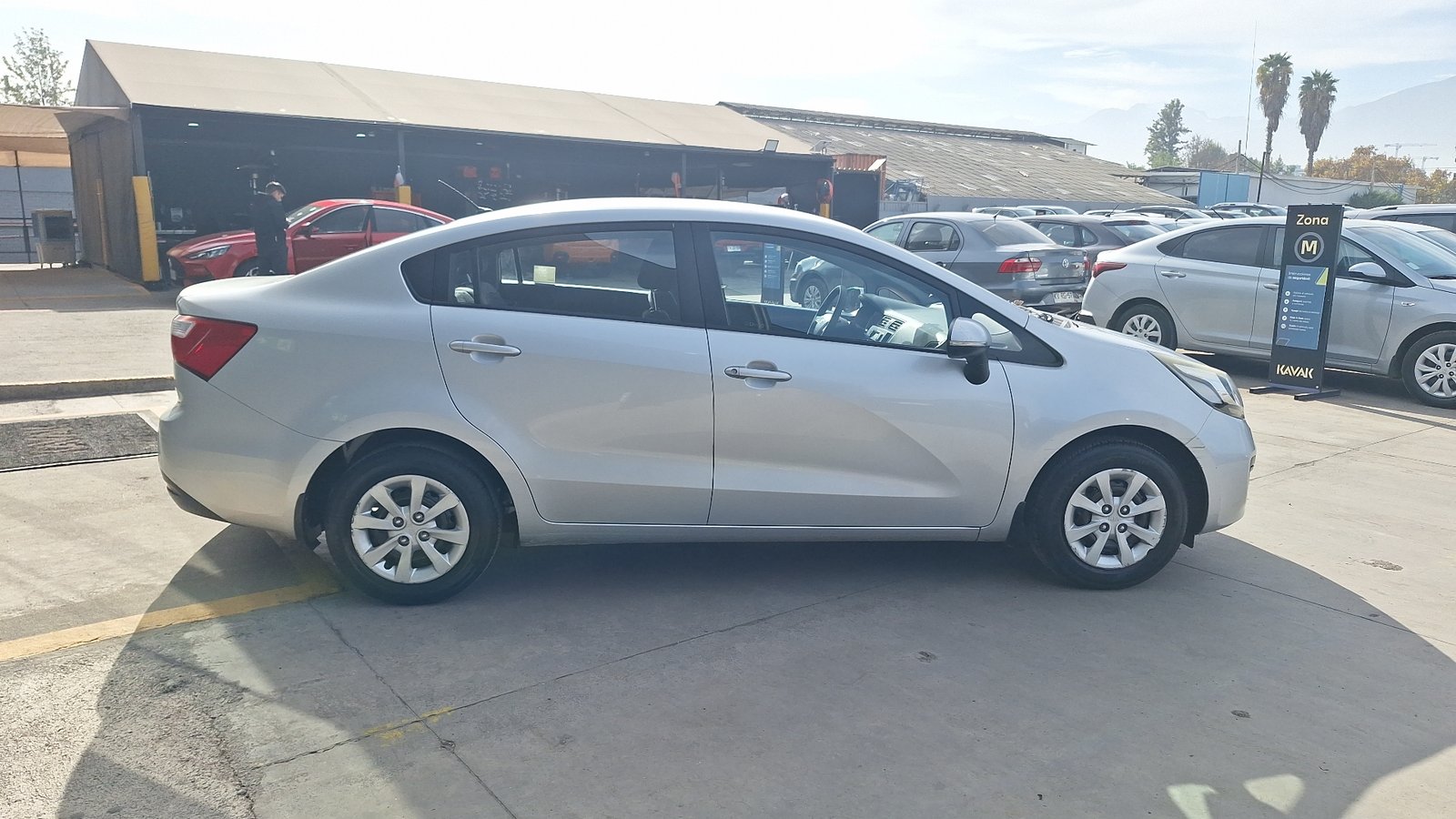 Kia RIO 4 2015 - Imagen 5 de 14