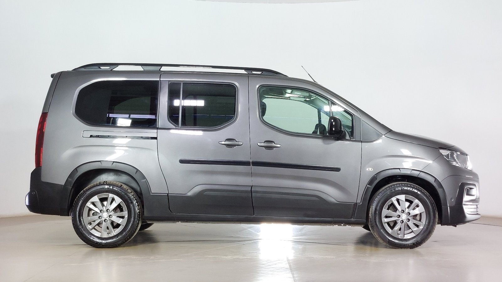 Peugeot Rifter 2023 - Imagen 4 de 16
