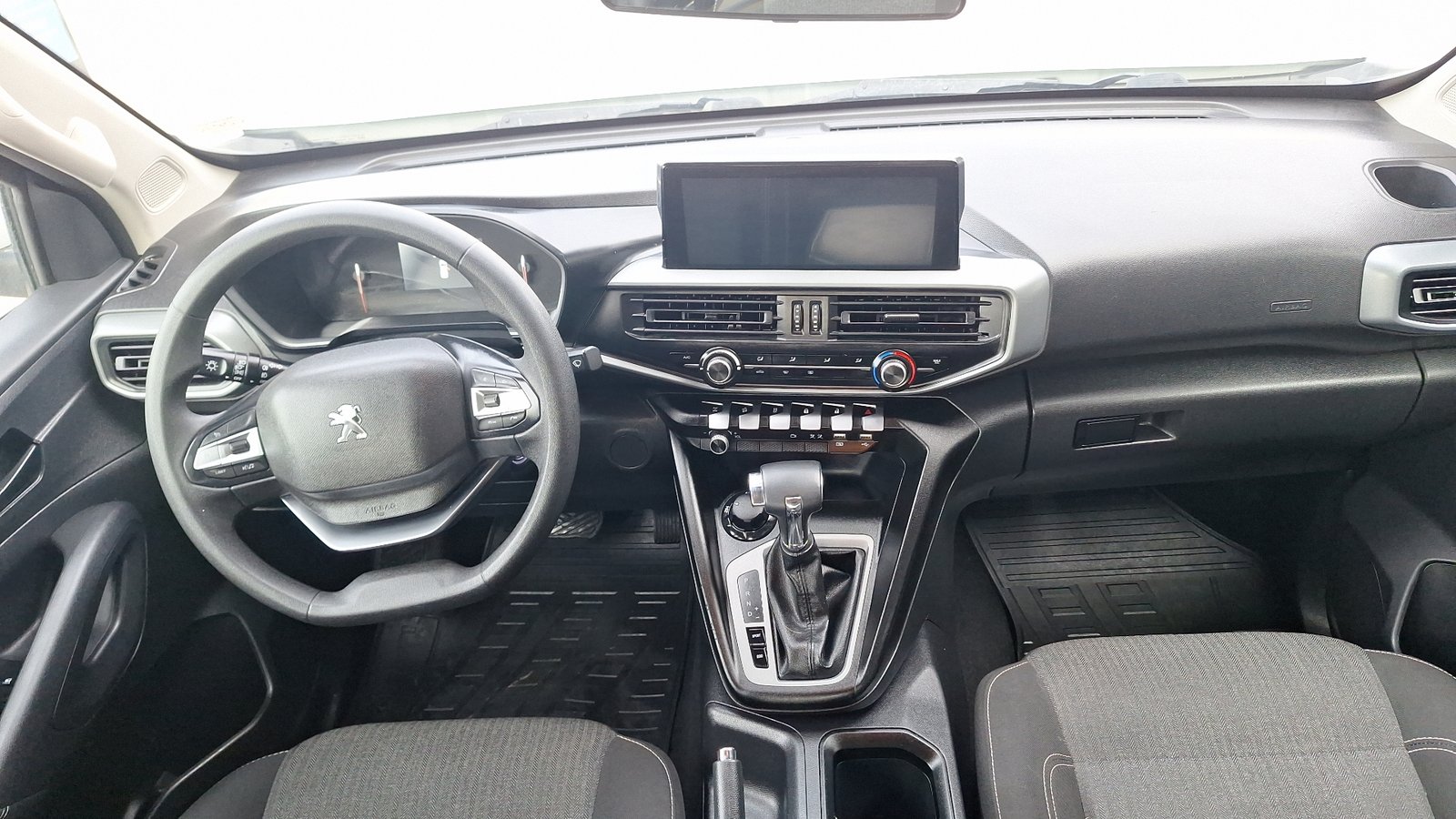Peugeot Landtrek 2024 - Imagen 6 de 15