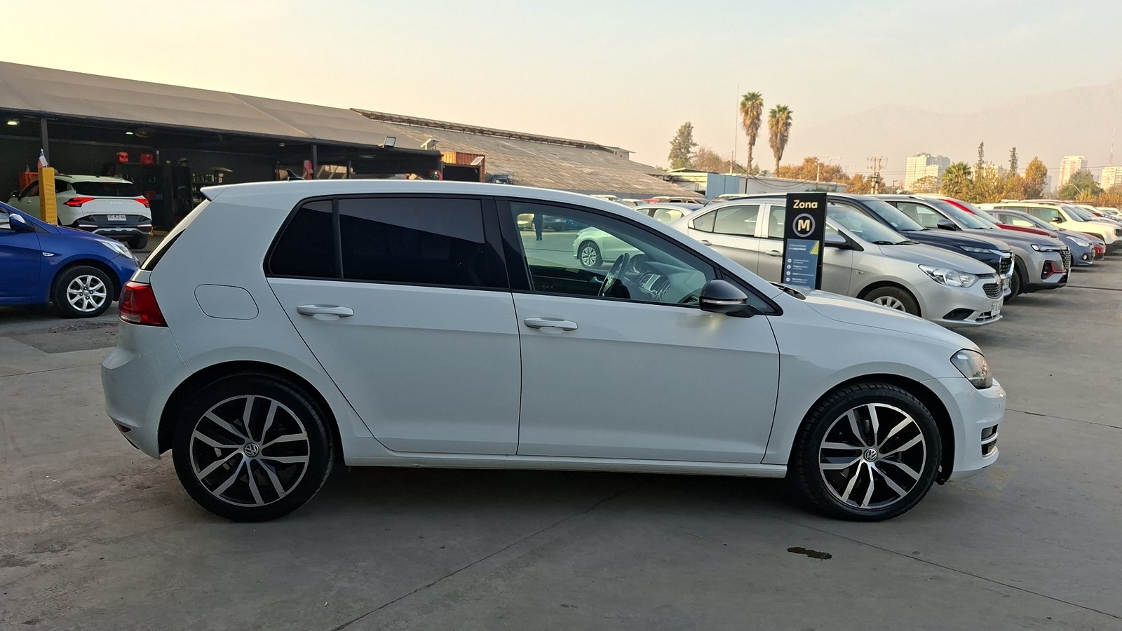 Volkswagen Golf 2018 - Imagen 5 de 14