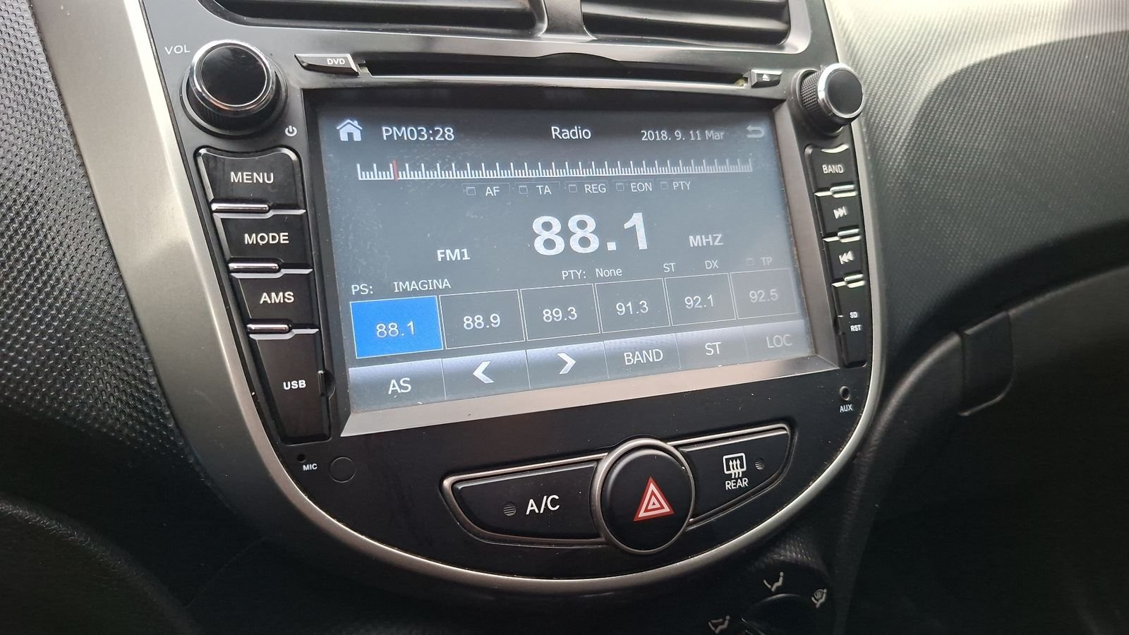 Hyundai Accent 2017 - Imagen 10 de 15