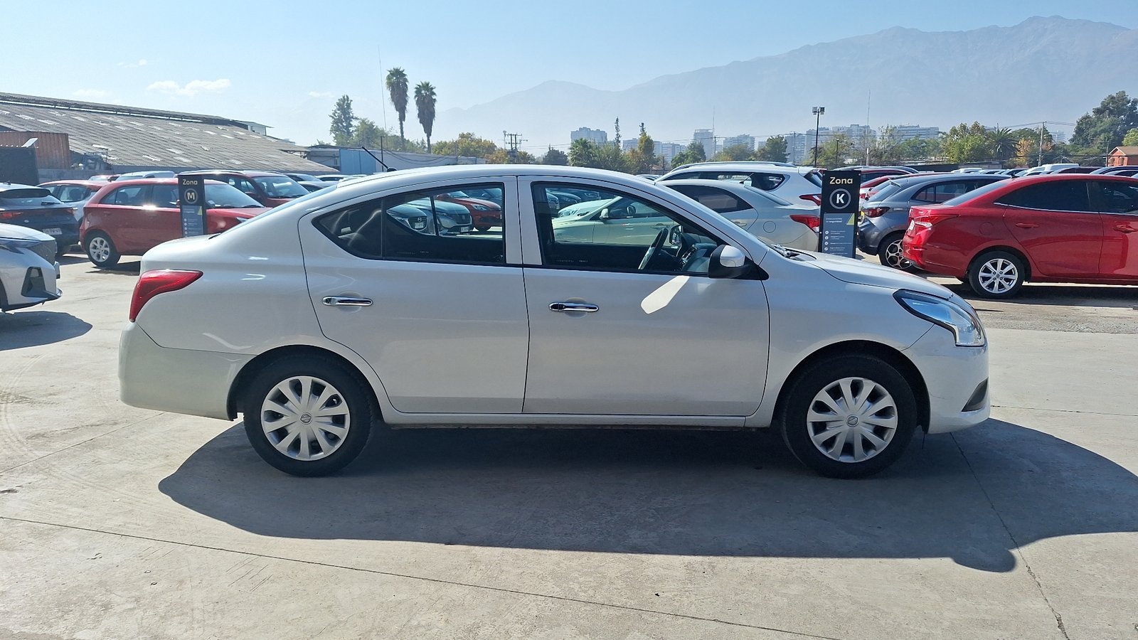 Nissan Versa 2018 - Imagen 5 de 14