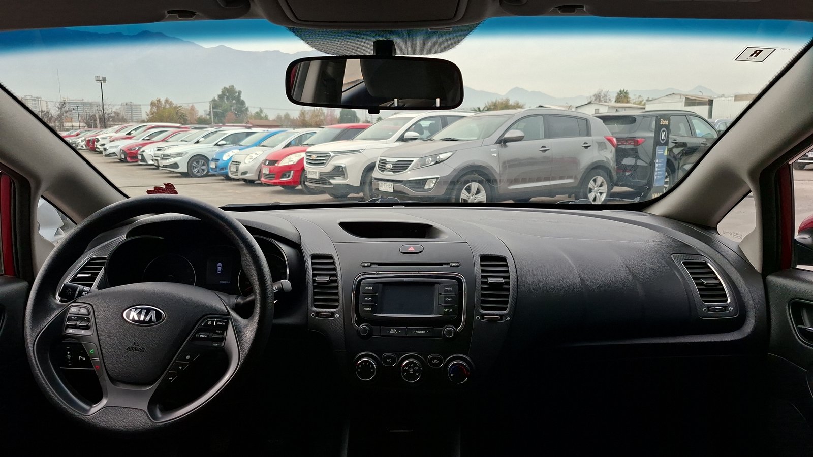 Kia Cerato 2018 - Imagen 6 de 15