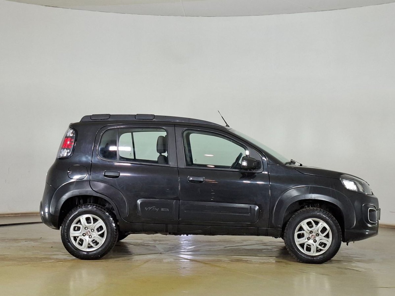 Fiat Uno 2017 - Foto 4 de 16