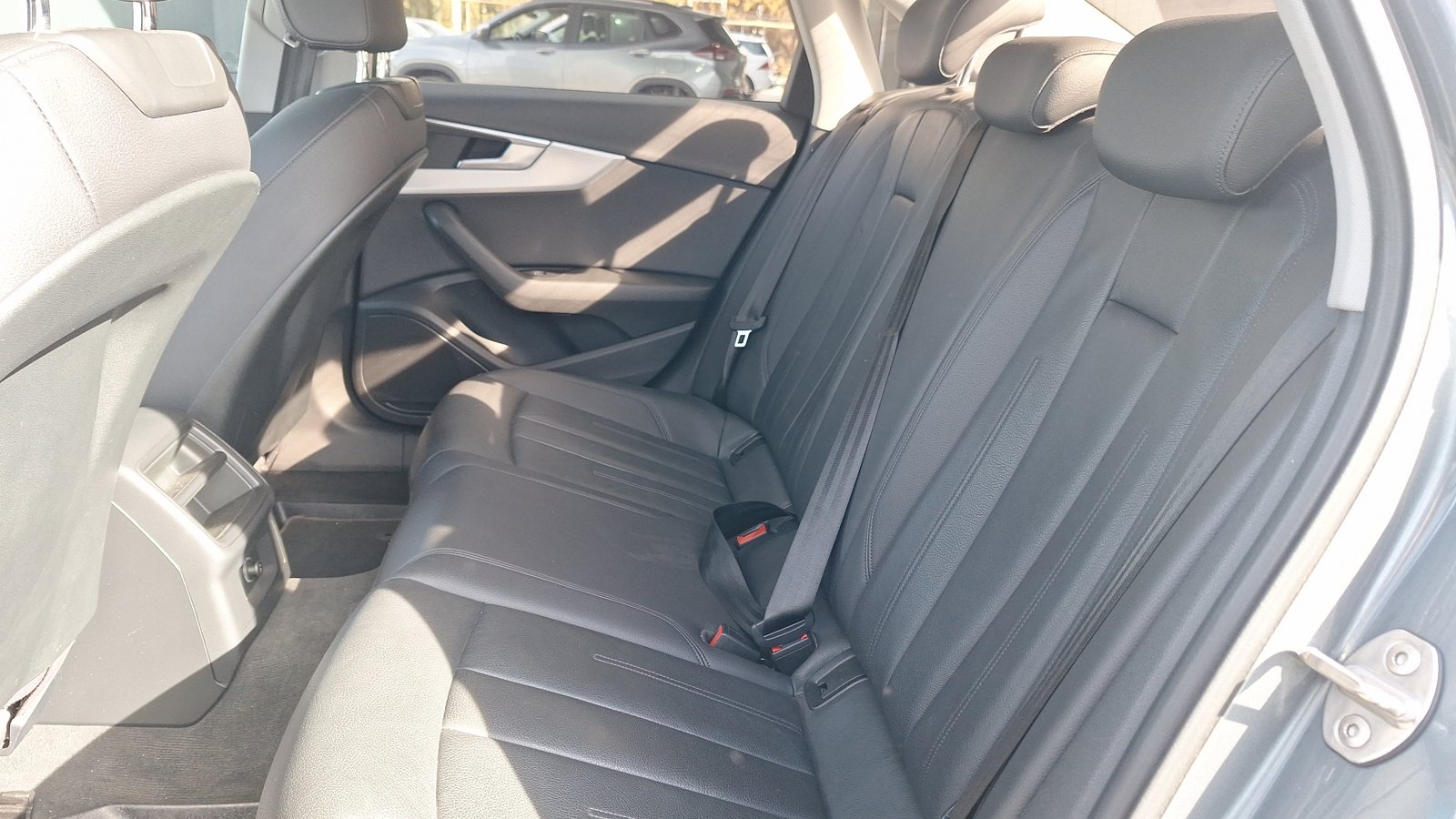 Audi A4 2017 - Imagen 13 de 15