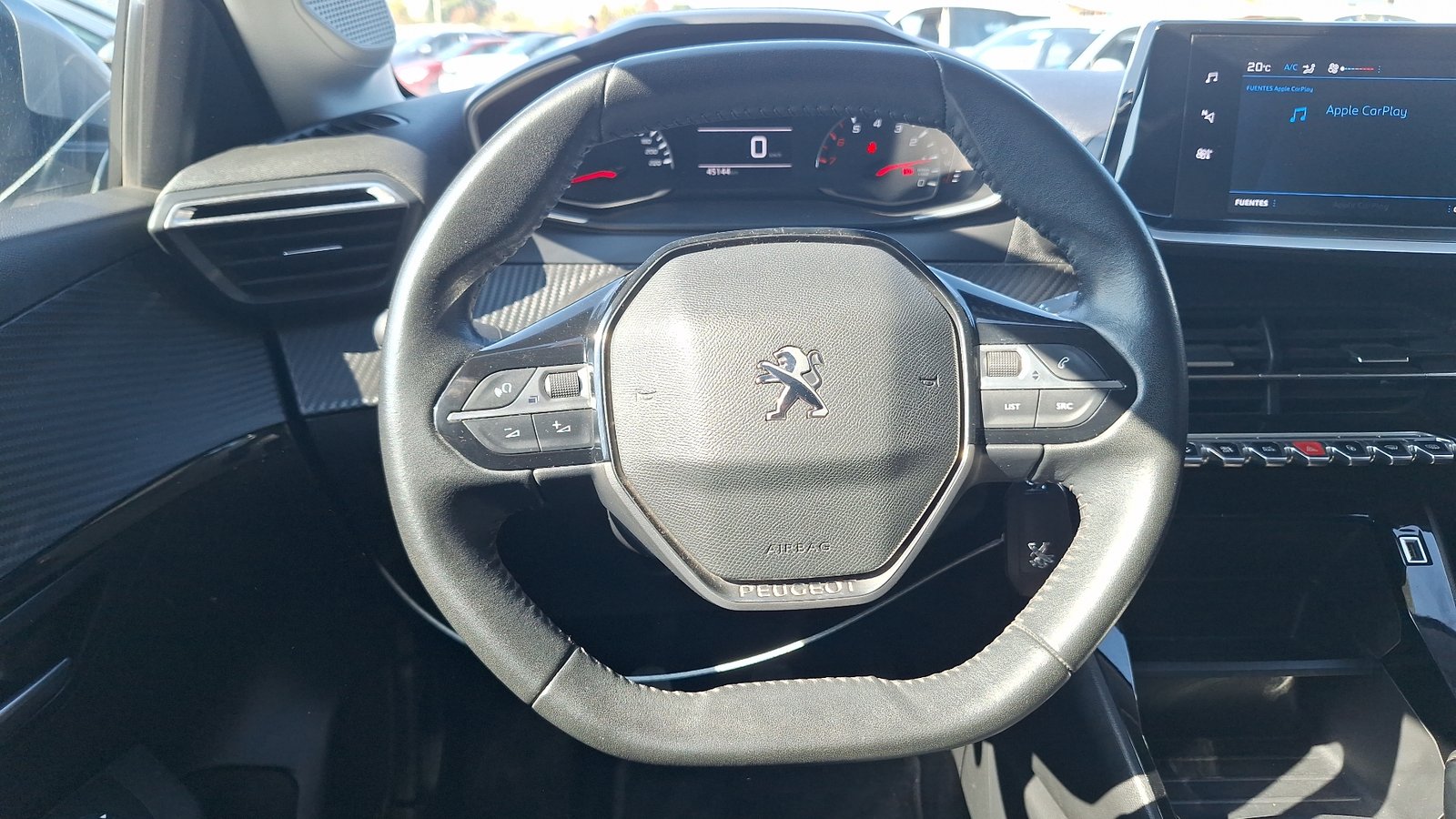 Peugeot 208 2021 - Imagen 8 de 15