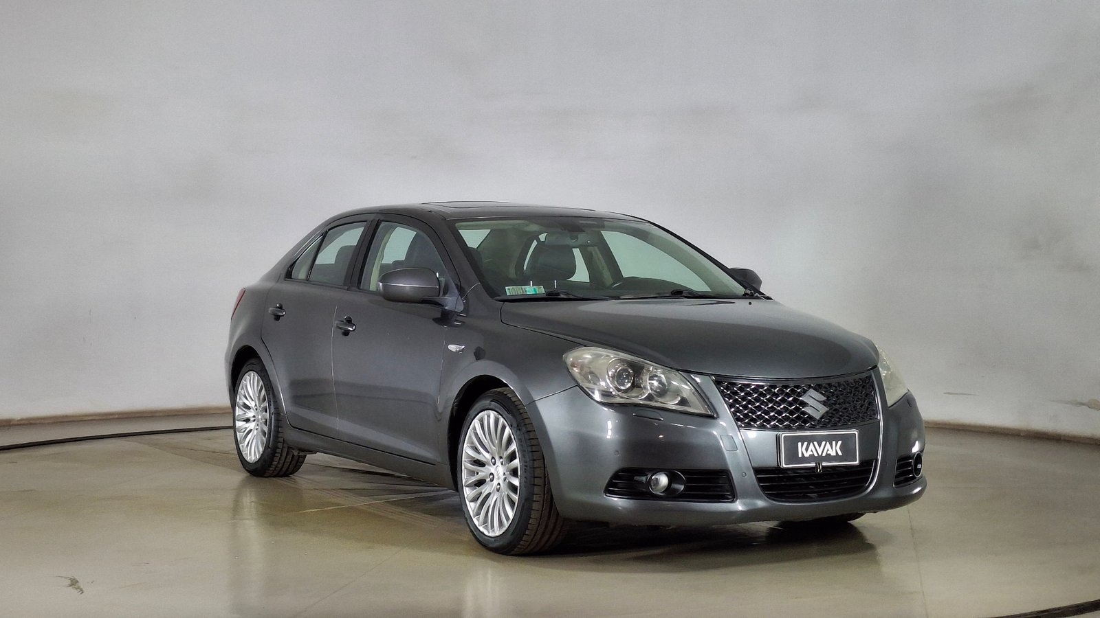 Suzuki Kizashi 2014 - Imagen 3 de 15