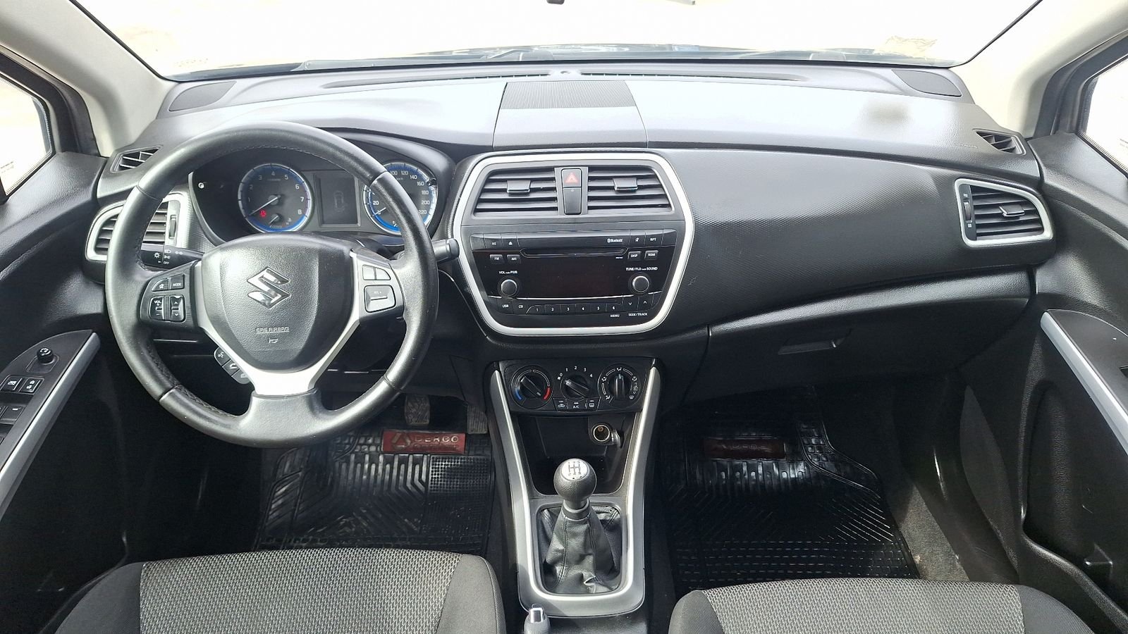 Suzuki S-Cross 2015 - Imagen 6 de 14