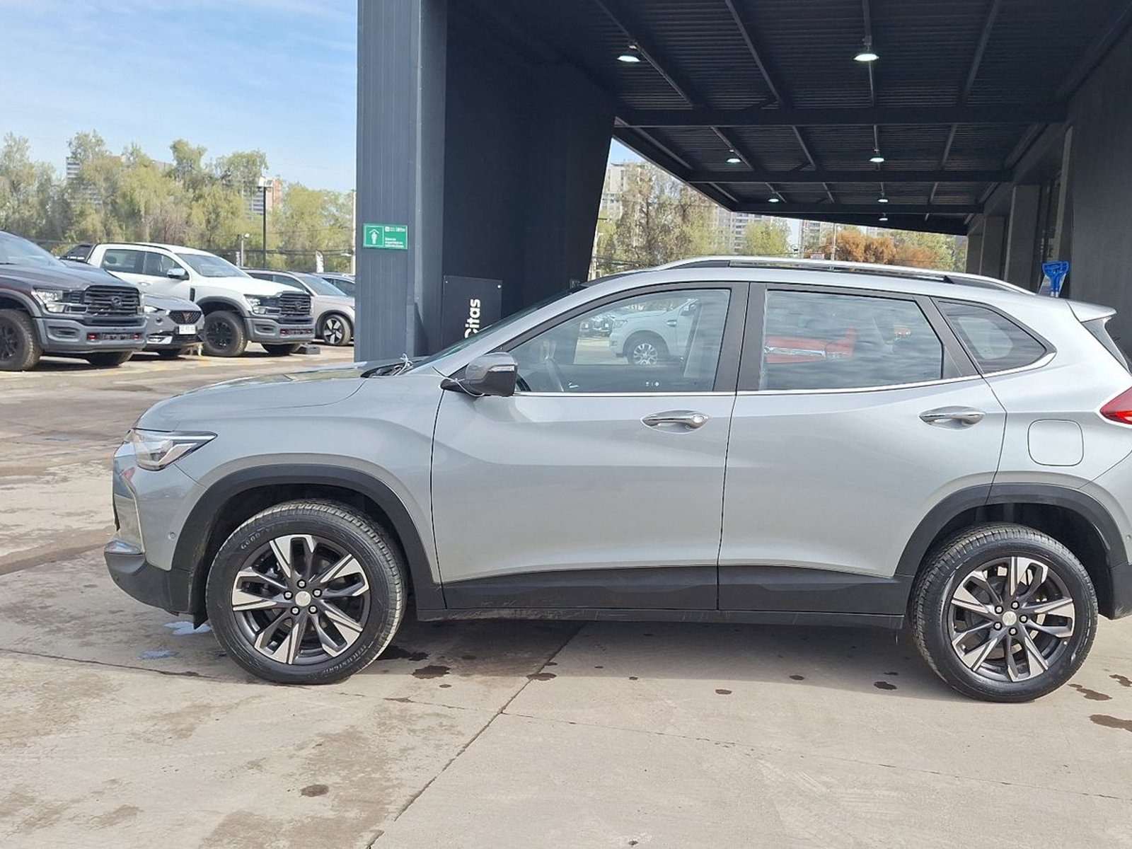 Chevrolet Tracker 2025 - Foto 2 de 16