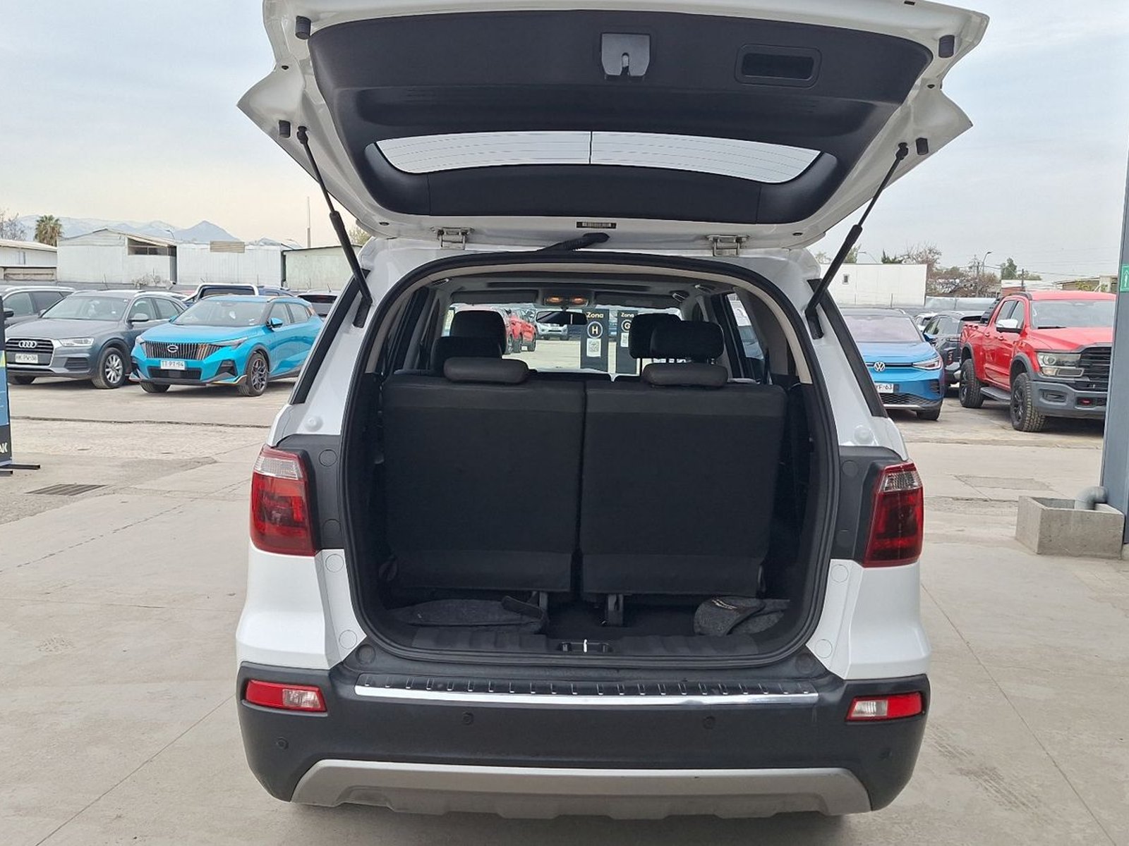 Changan CX70 2018 - Foto 4 de 17