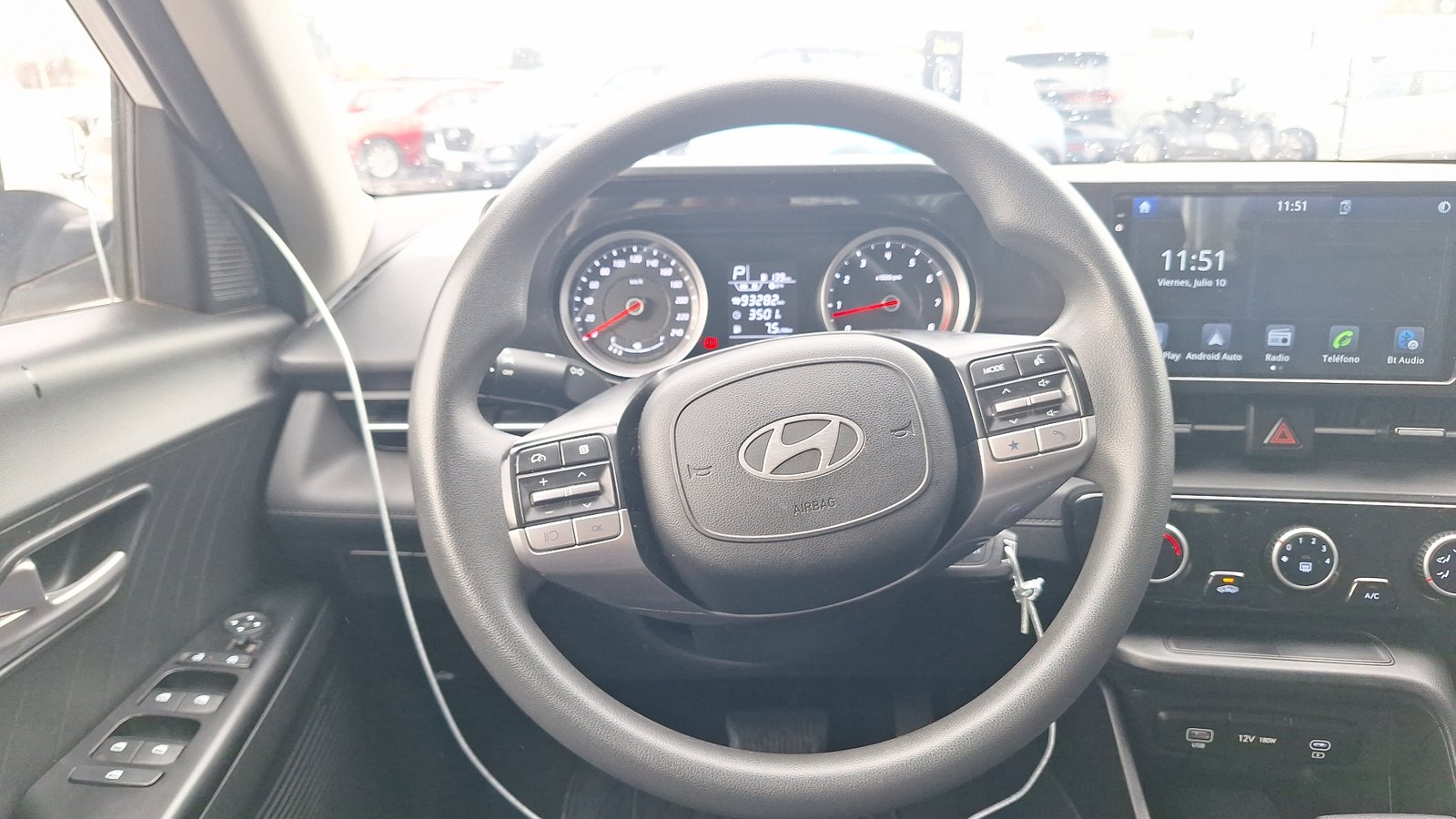 Hyundai Accent 2025 - Imagen 8 de 15