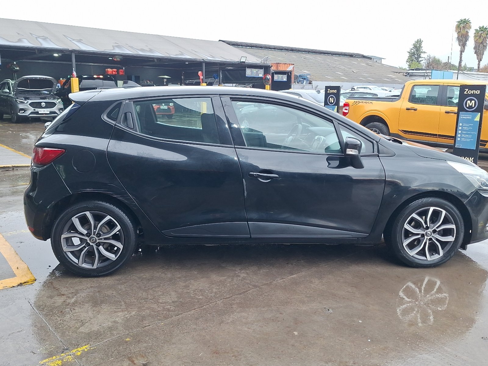 Renault Clio 2018 - Foto 5 de 14