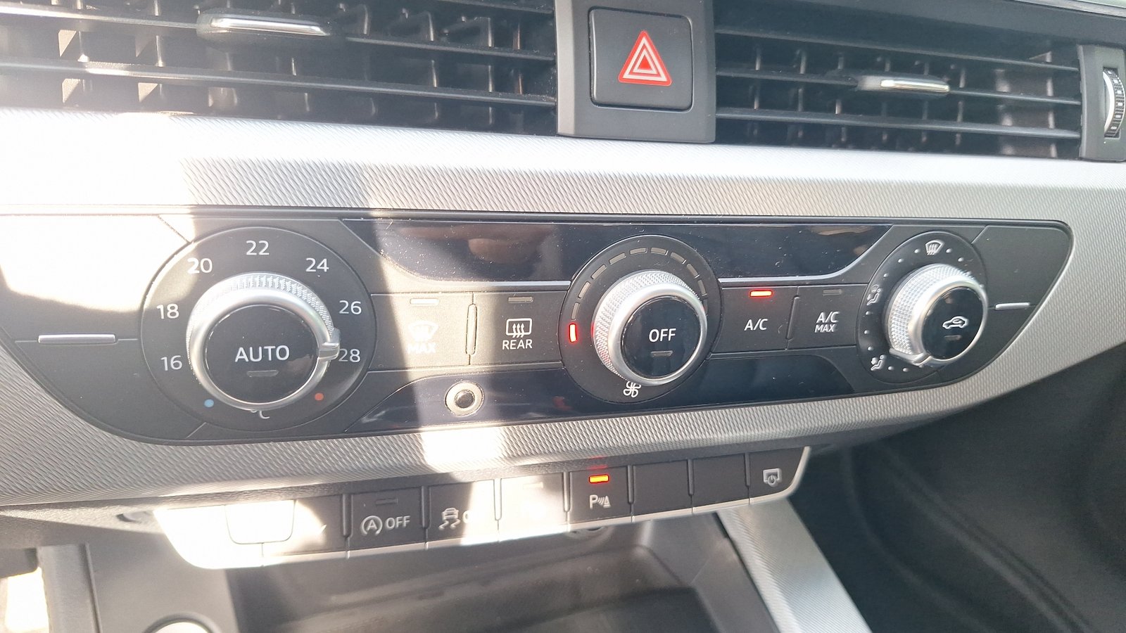 Audi A4 2017 - Imagen 15 de 15
