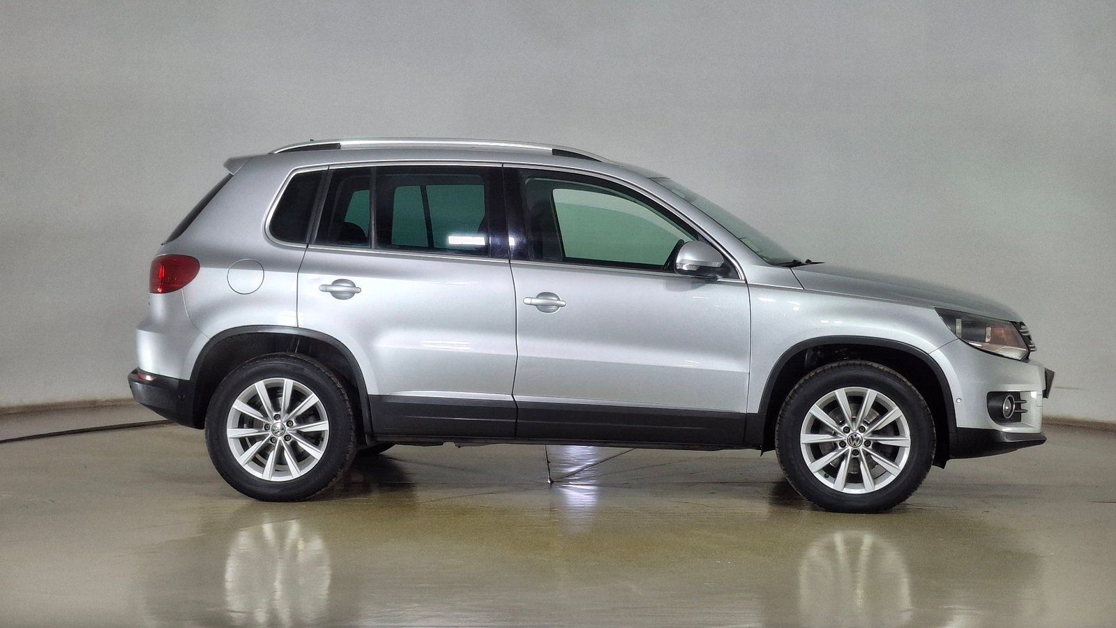 Volkswagen Tiguan 2016 - Imagen 4 de 16
