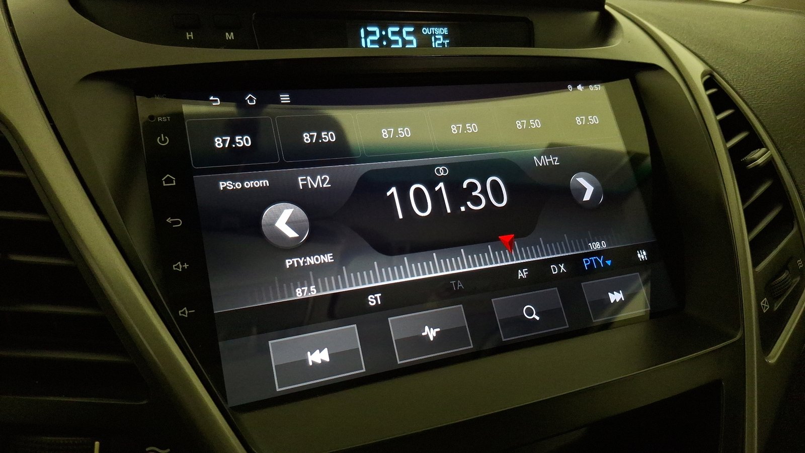 Hyundai Elantra 2016 - Imagen 10 de 16